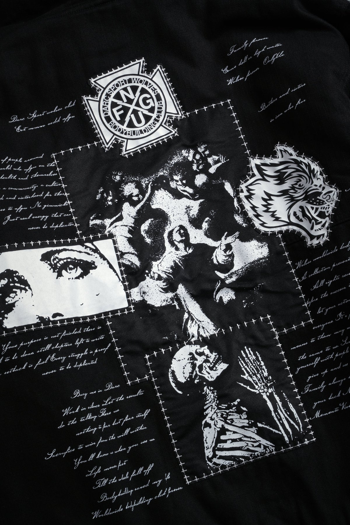 Wolves Pray Calaway Jacket in Distressed Black - imagem 9