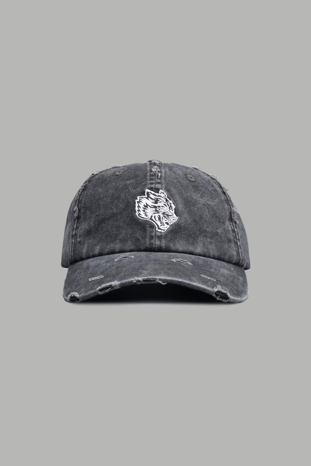 Wolf Head Distressed Dad Hat In Black - imagem 1