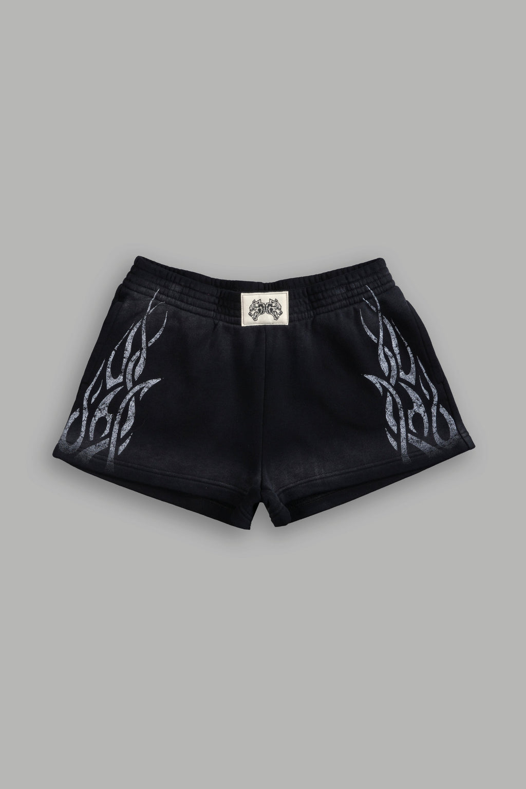 Finite Flame Ellie Sweat Shorts in Black Drift Wash - imagem 3