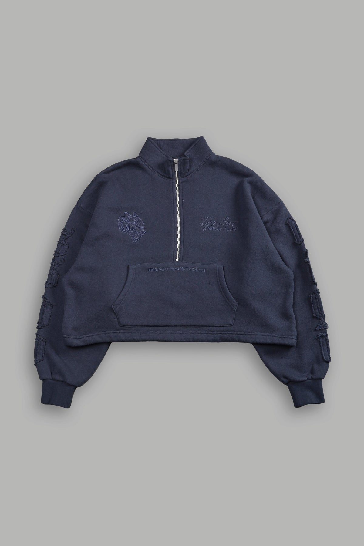 Our Mantra Appliqué Oversized "Everson" Mockneck in Midnight Blue - imagem 2