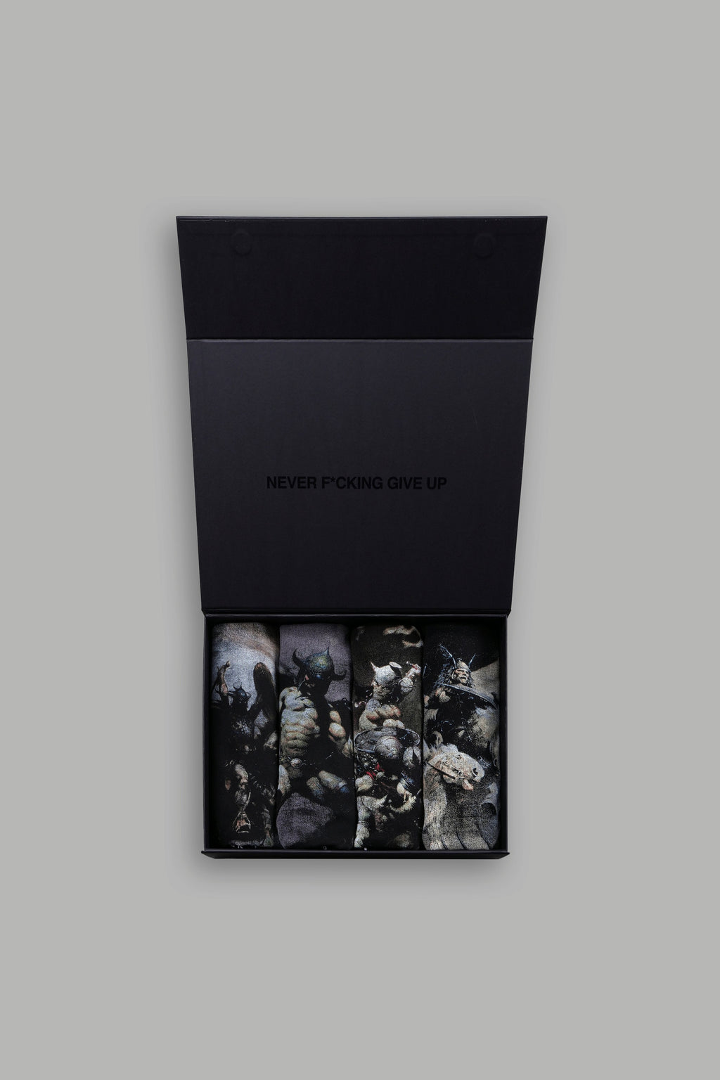 Echoes Of Valhalla "Side By Side" Tee Box Set in Black — imagem 3