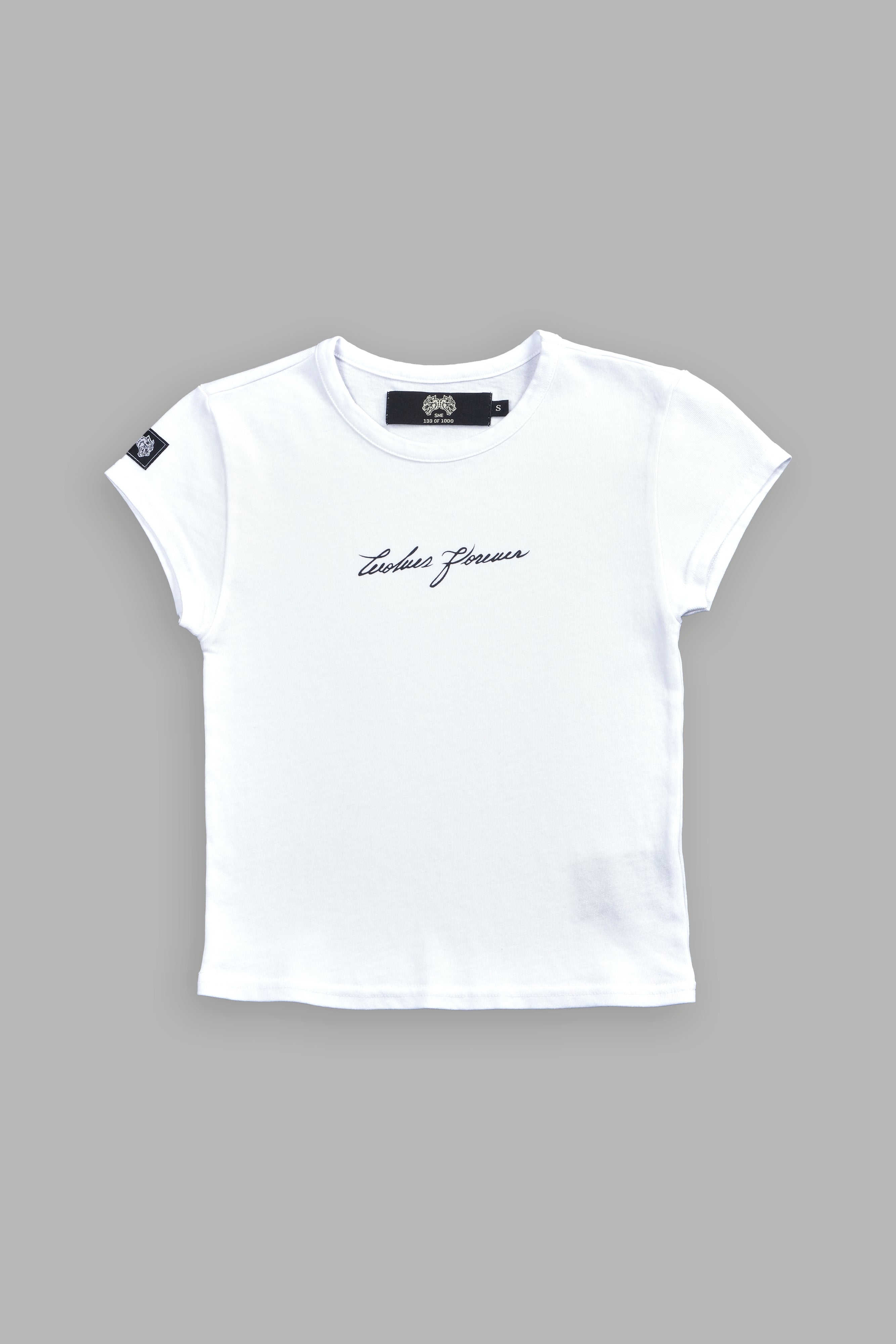 Wolves Forever Baby Tee in White — imagem 3