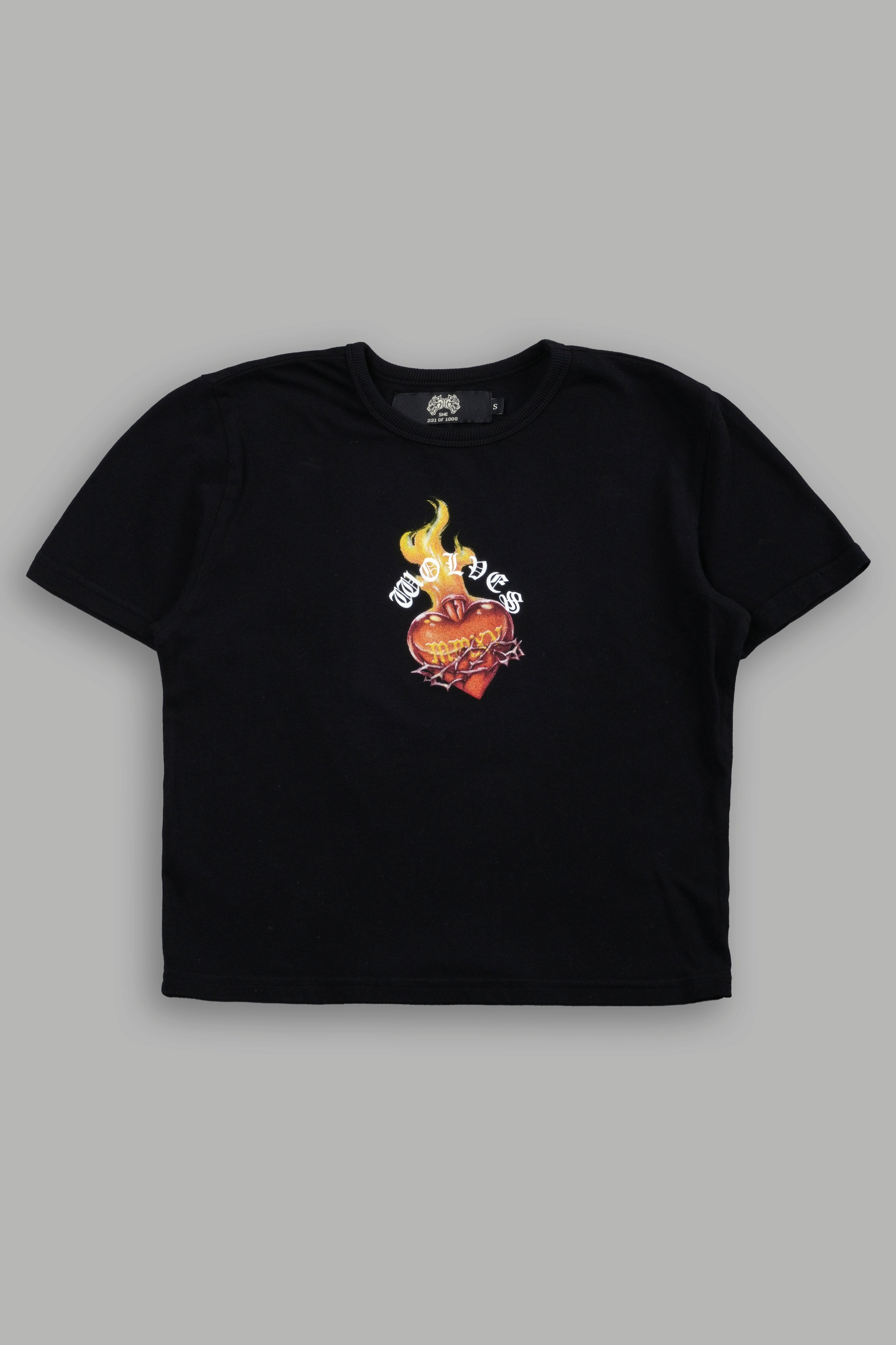 Wolf Heart of Thorns "Timeless" Tee in Black — imagem 1