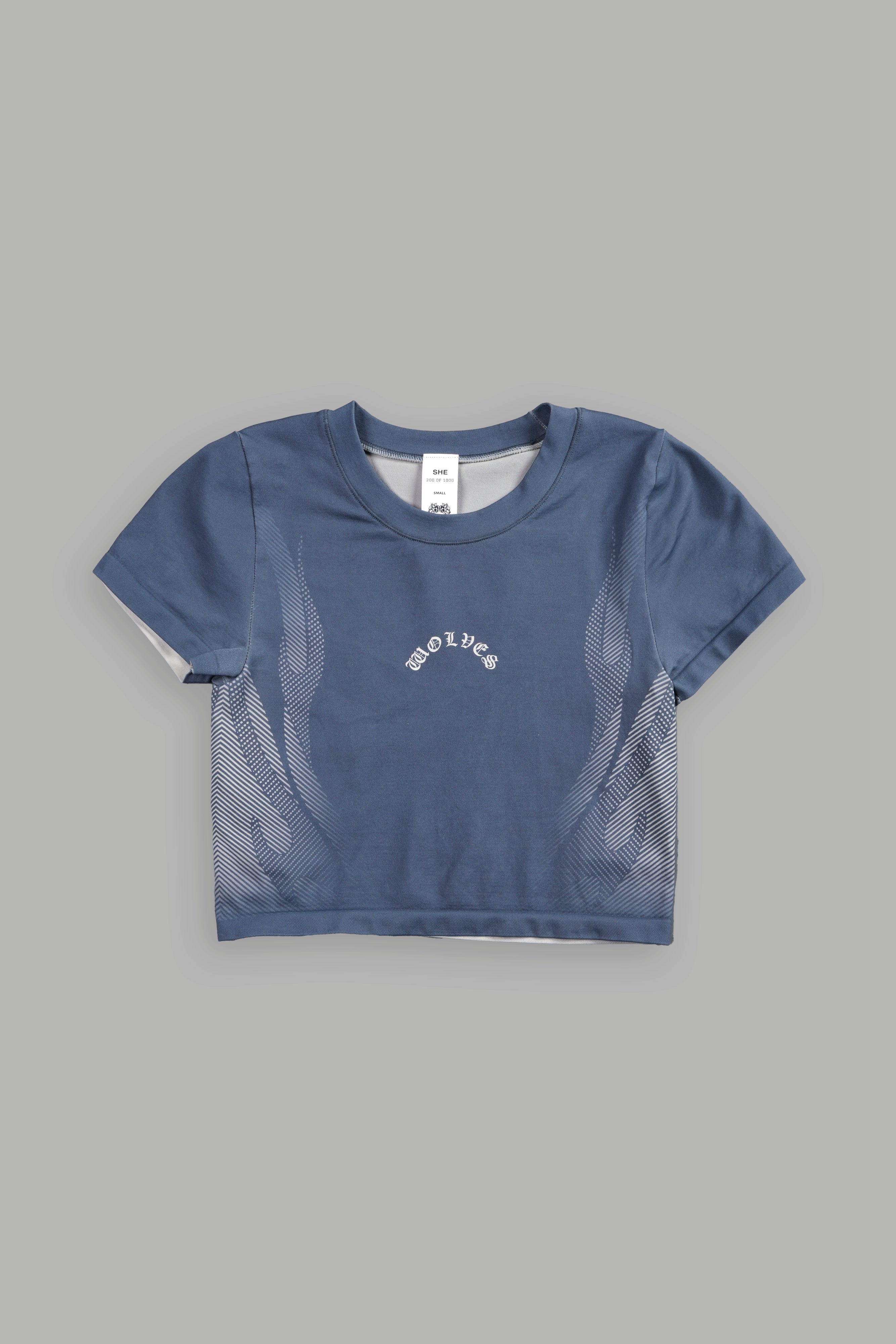 Moto Halftone Taylor Soft Seamless Tee in Charcoal Blue — imagem 1