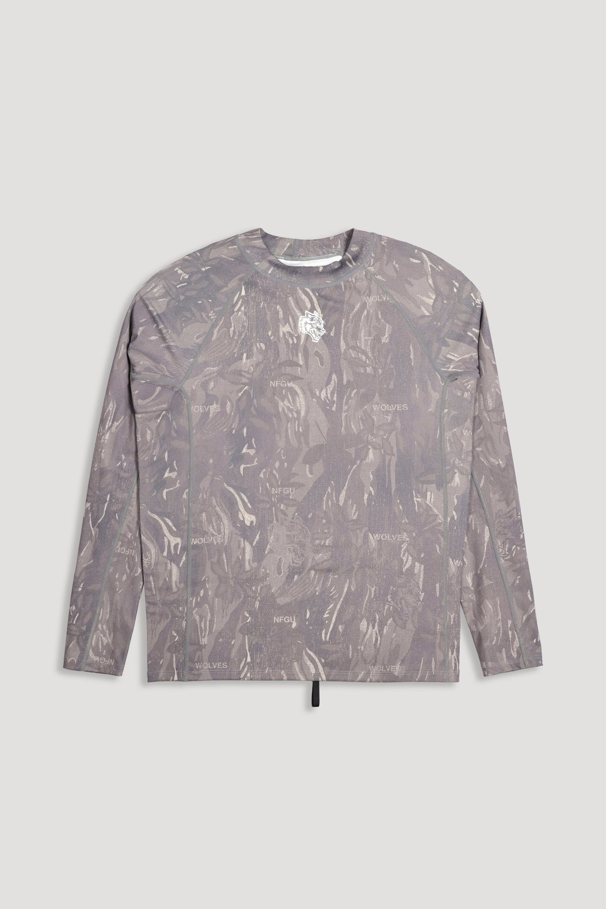 Wolf Chopper Rash Guard in Ohana Vintage Norse Camo — imagem 4