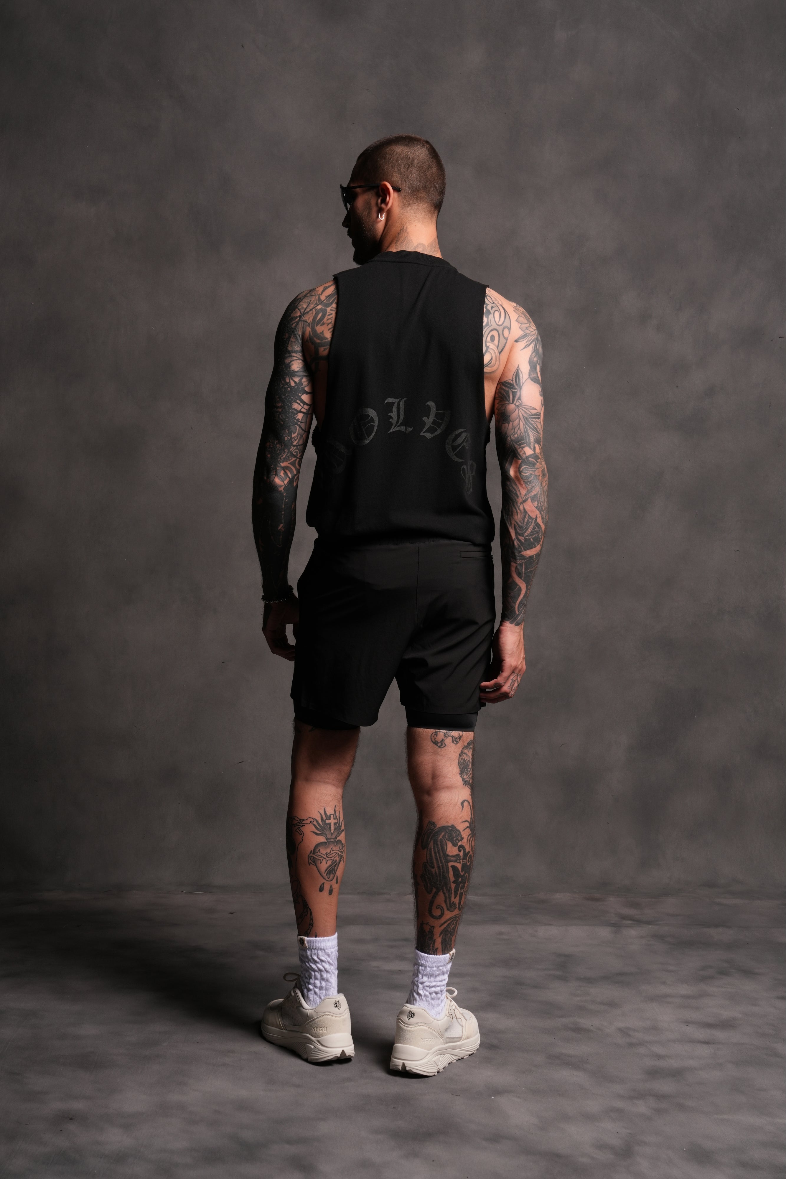 Dual Compression Shorts in Black