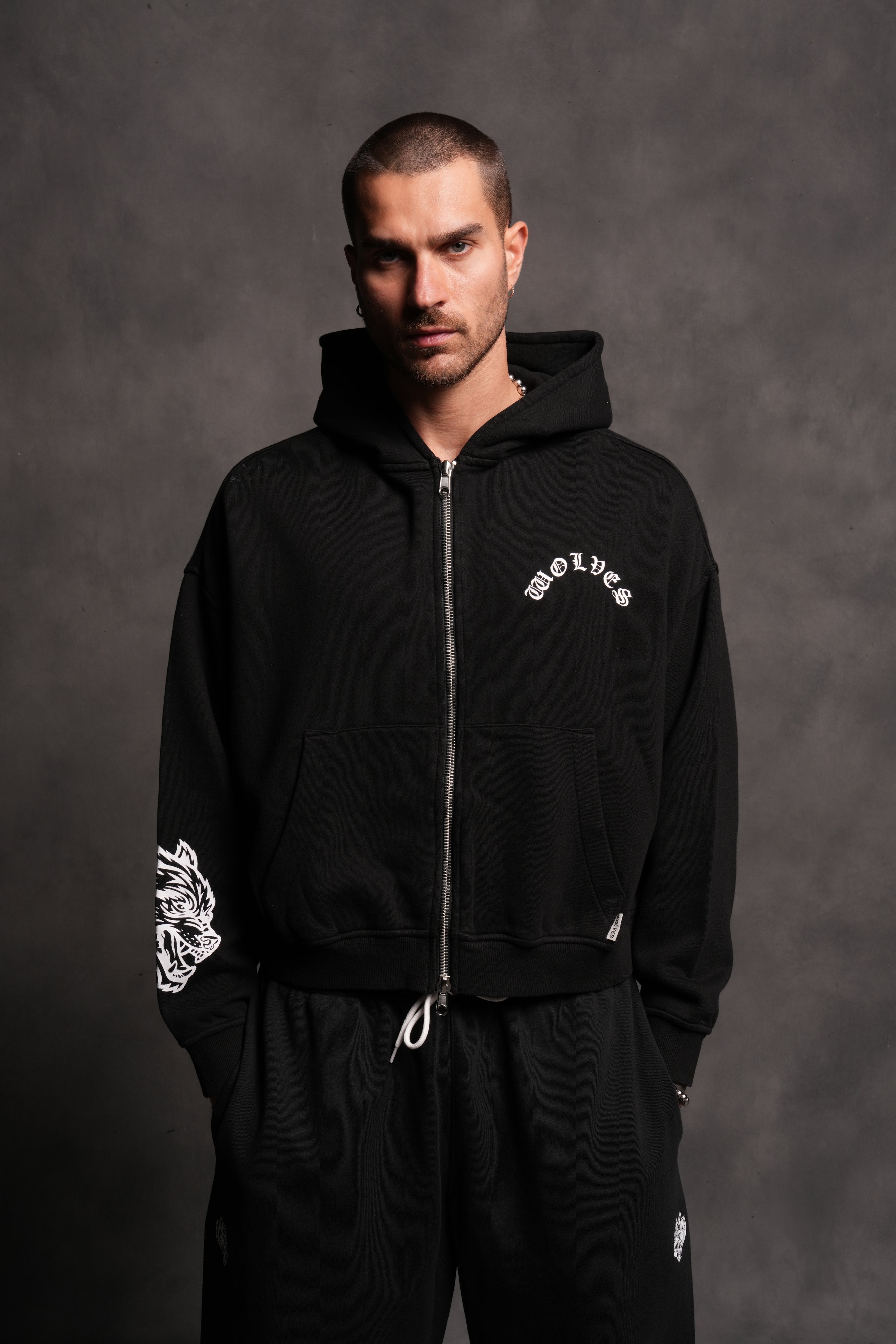 Wolf Chopper Vex Double Zip Hoodie in Black