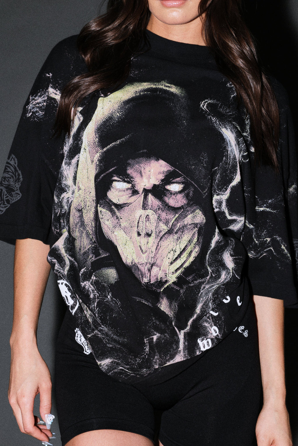 Scorpion Fire Premium Oversized Tee in Black — imagem 13