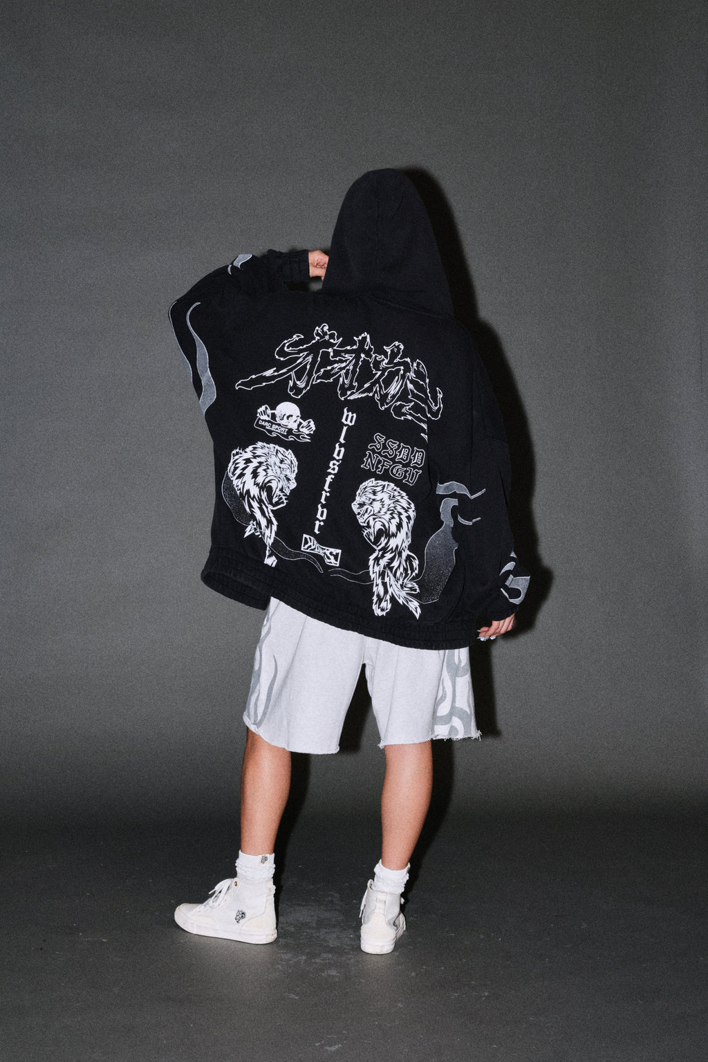 Our Code Chambers Zip Hoodie in Black — imagem 14