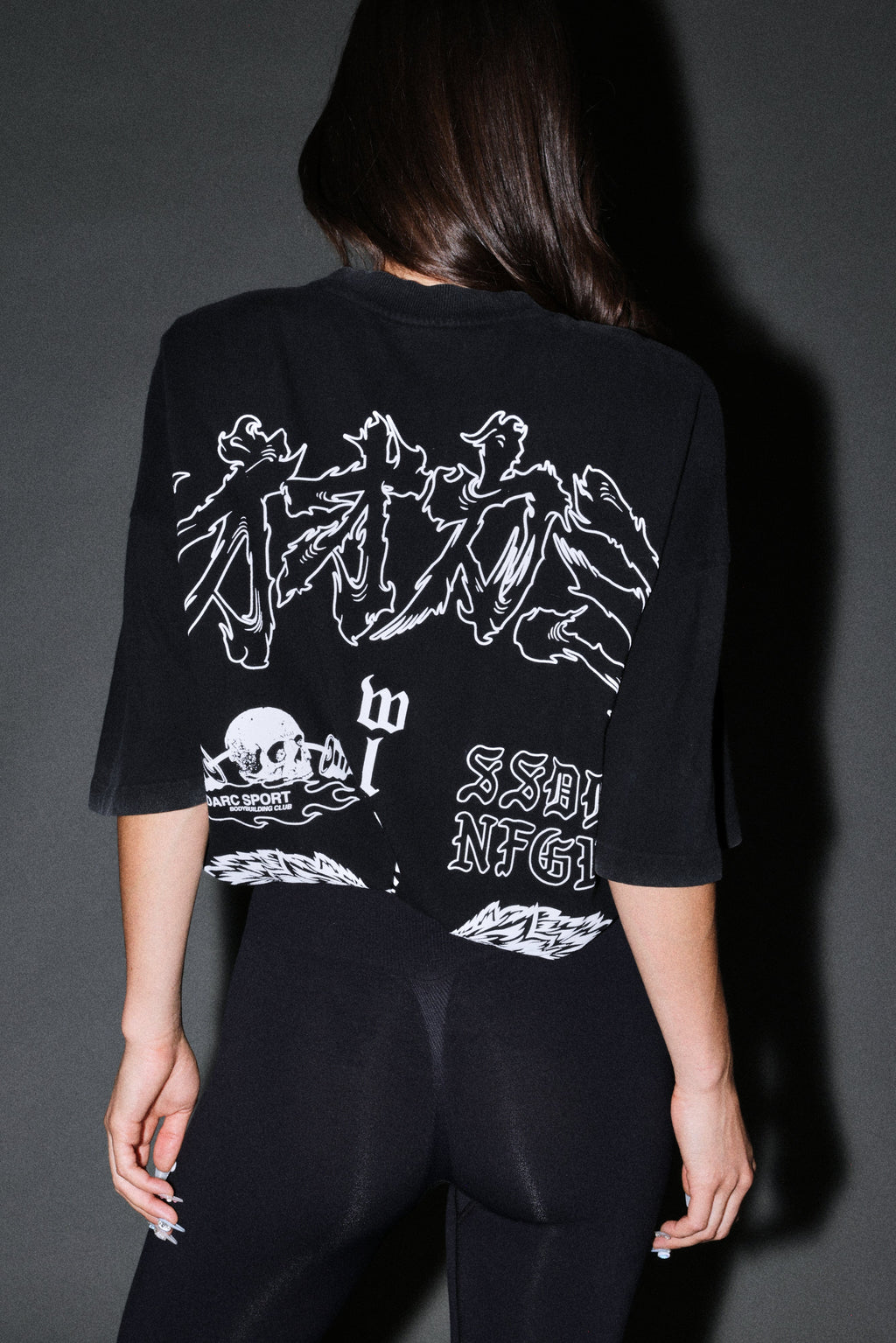 Our Code Premium Oversized Tee in Black — imagem 14