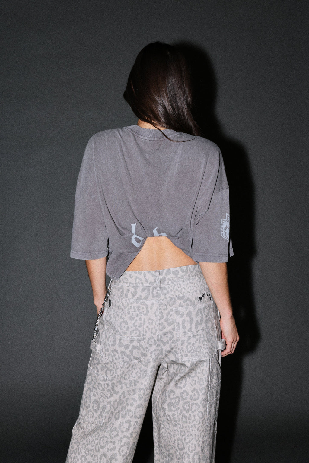 Scorpion Fire Premium Oversized Tee in Slate Gray — imagem 10