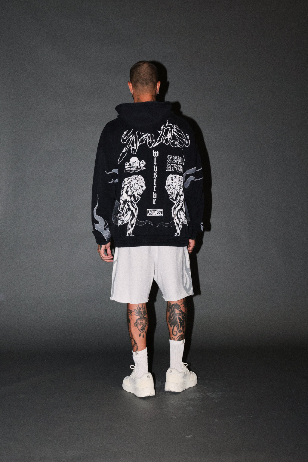 Our Code Chambers Zip Hoodie in Black — imagem 8