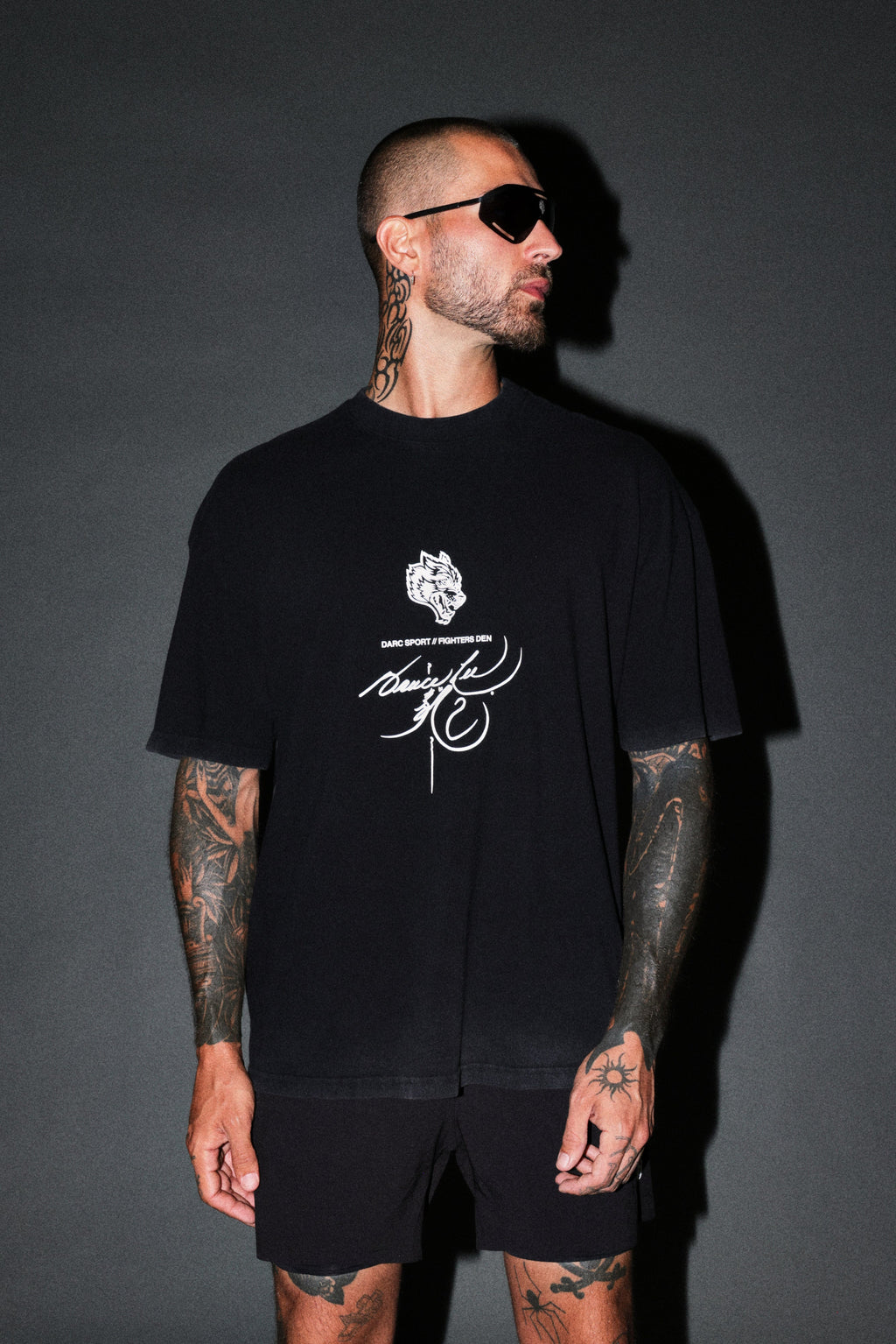Bruce Lee Flame Premium Oversized Tee in Black — imagem 2