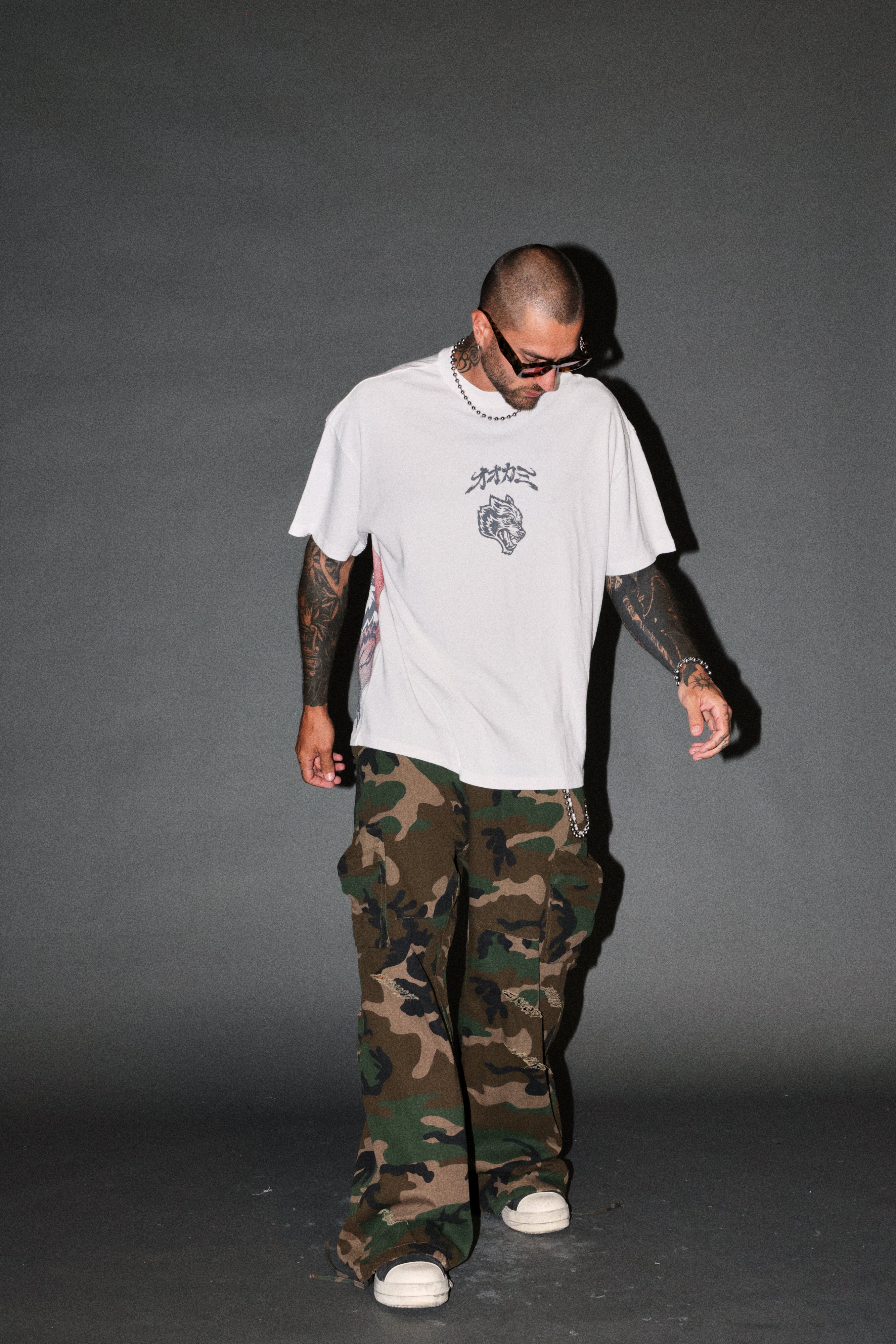 Our Code Premium Oversized Tee in White — imagem 5