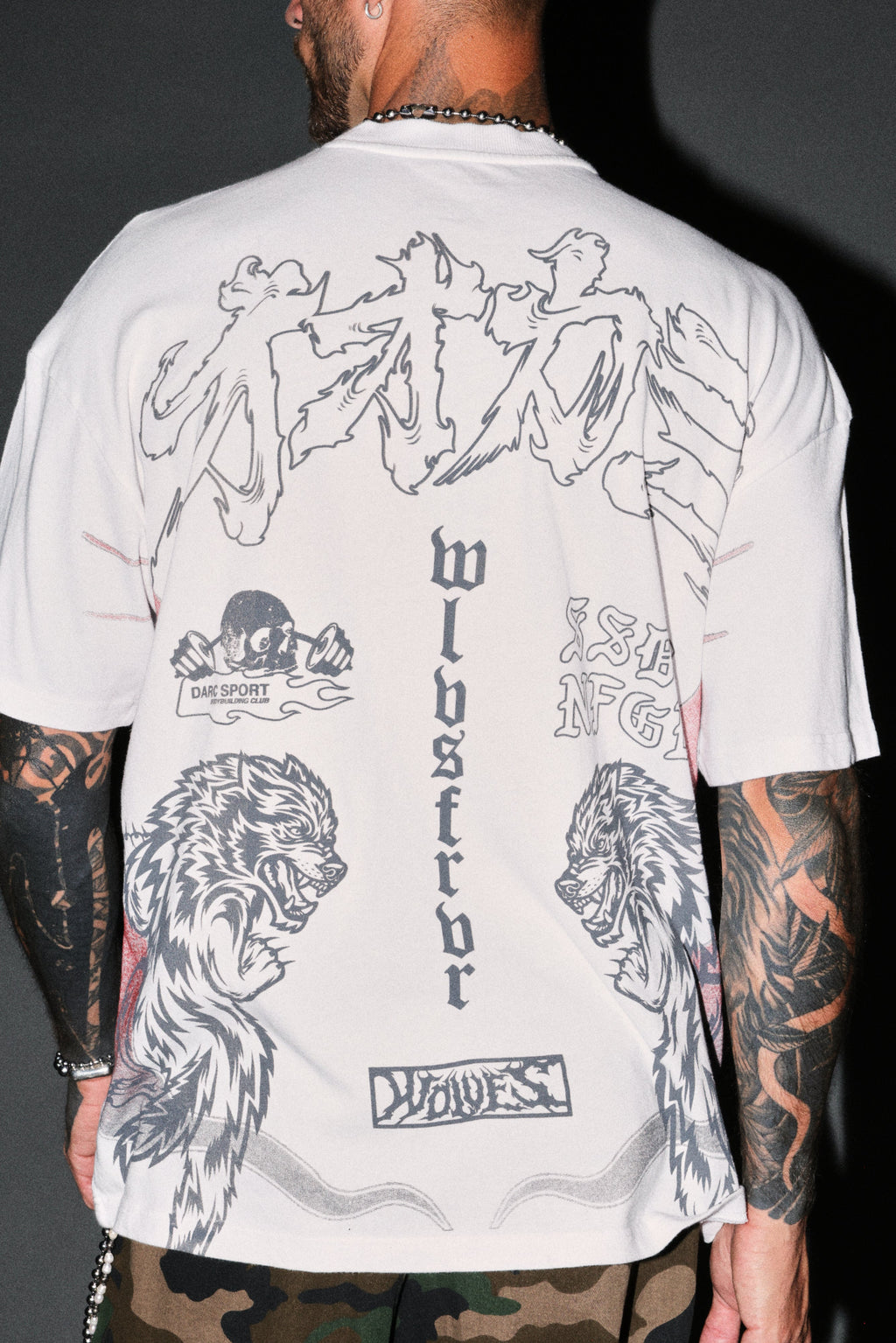Our Code Premium Oversized Tee in White — imagem 8