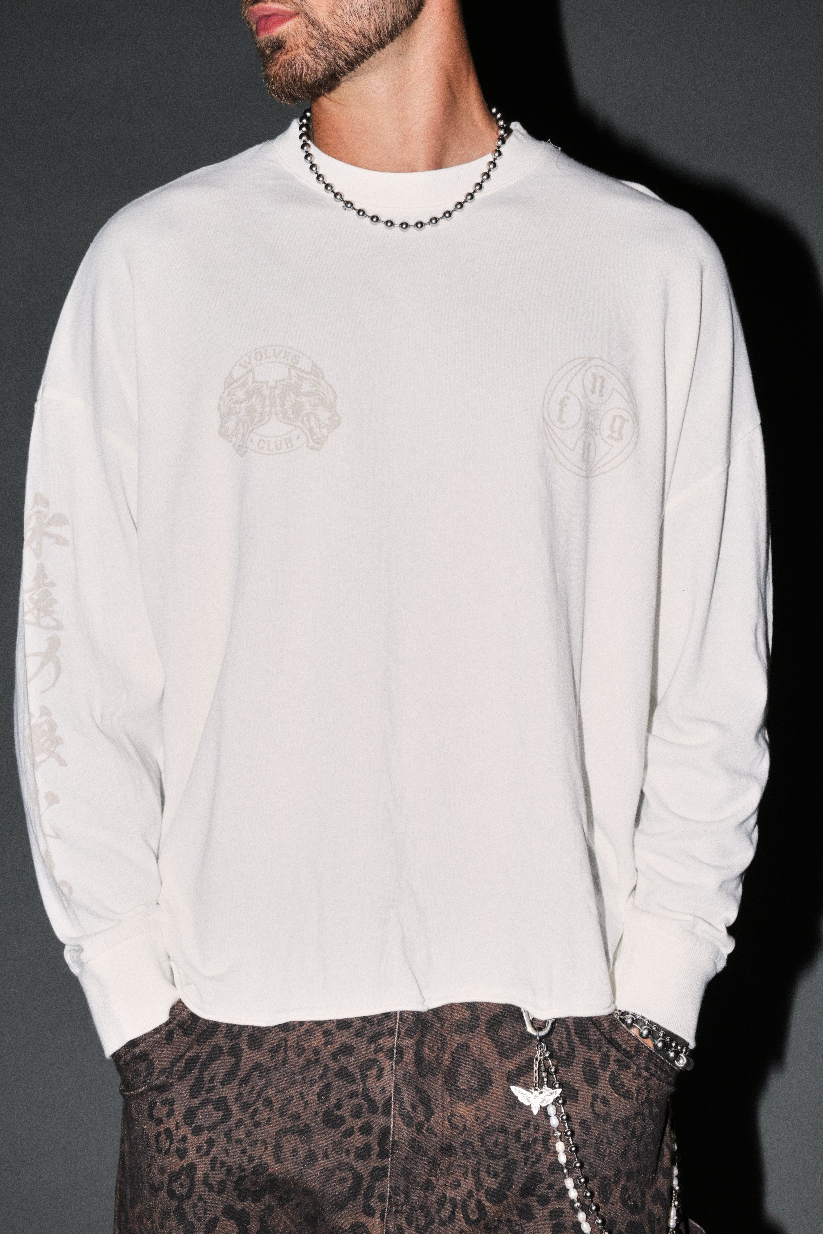 Kazoku Okami Premium Box Cut Ls Tee in Cream — imagem 7