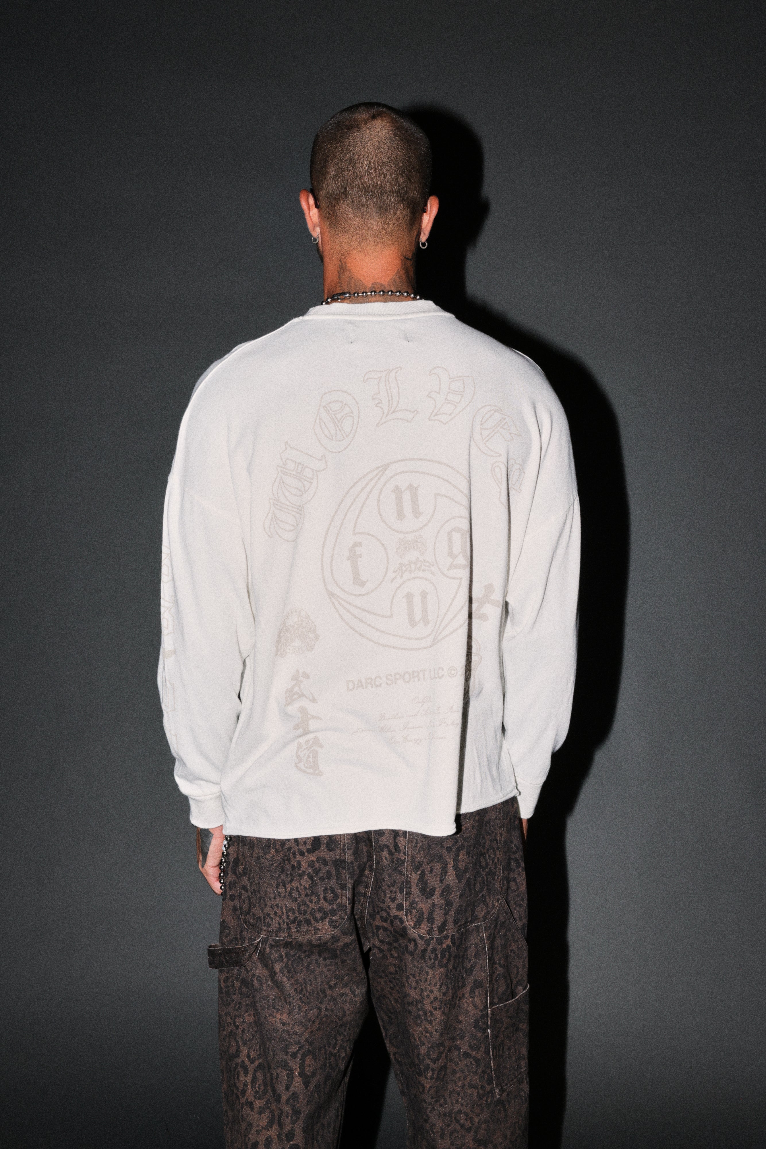 Kazoku Okami Premium Box Cut Ls Tee in Cream — imagem 8