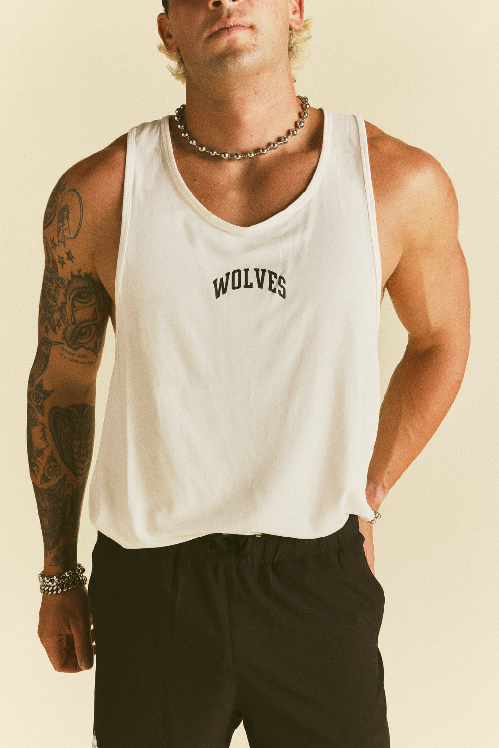 Loyalty Forever "Dry Wolf" Drop Tank in Cream — imagem 5