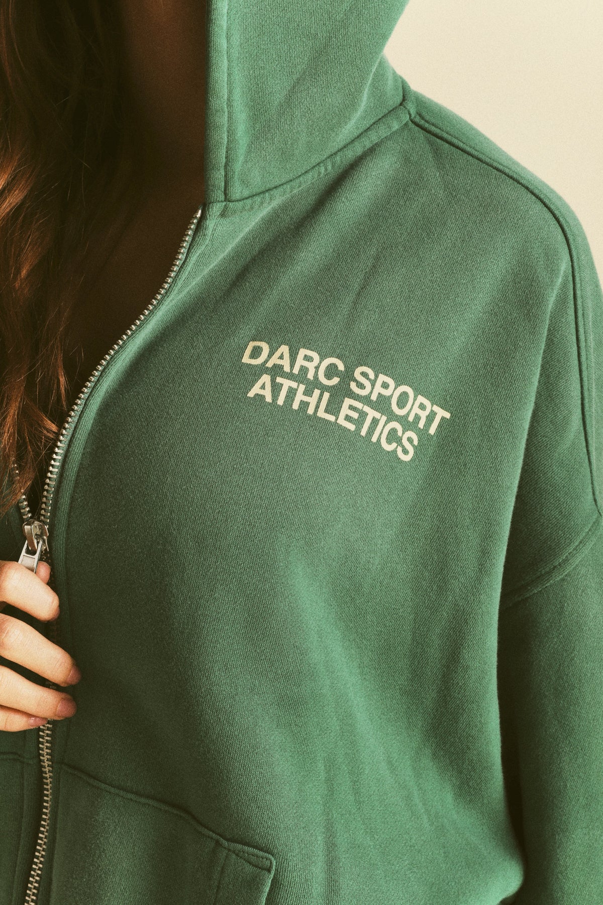 "Darco" Double Zip Hoodie in Sierra Pine Sun Fade — imagem 14
