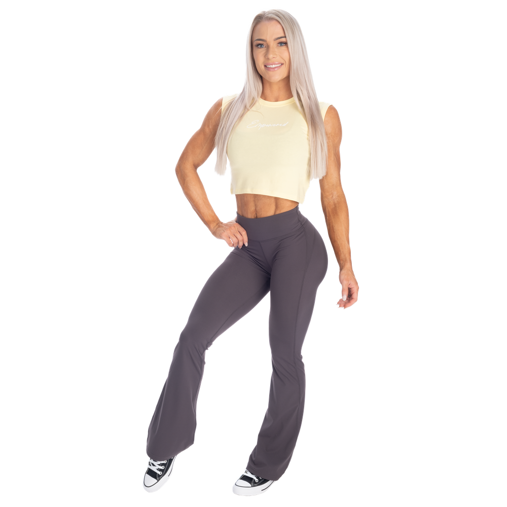 Empowered Tee — imagem 32
