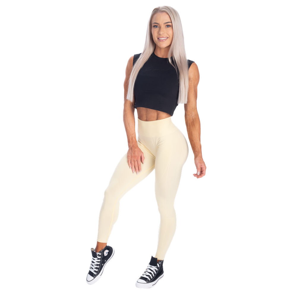 Empowered Tee — imagem 20