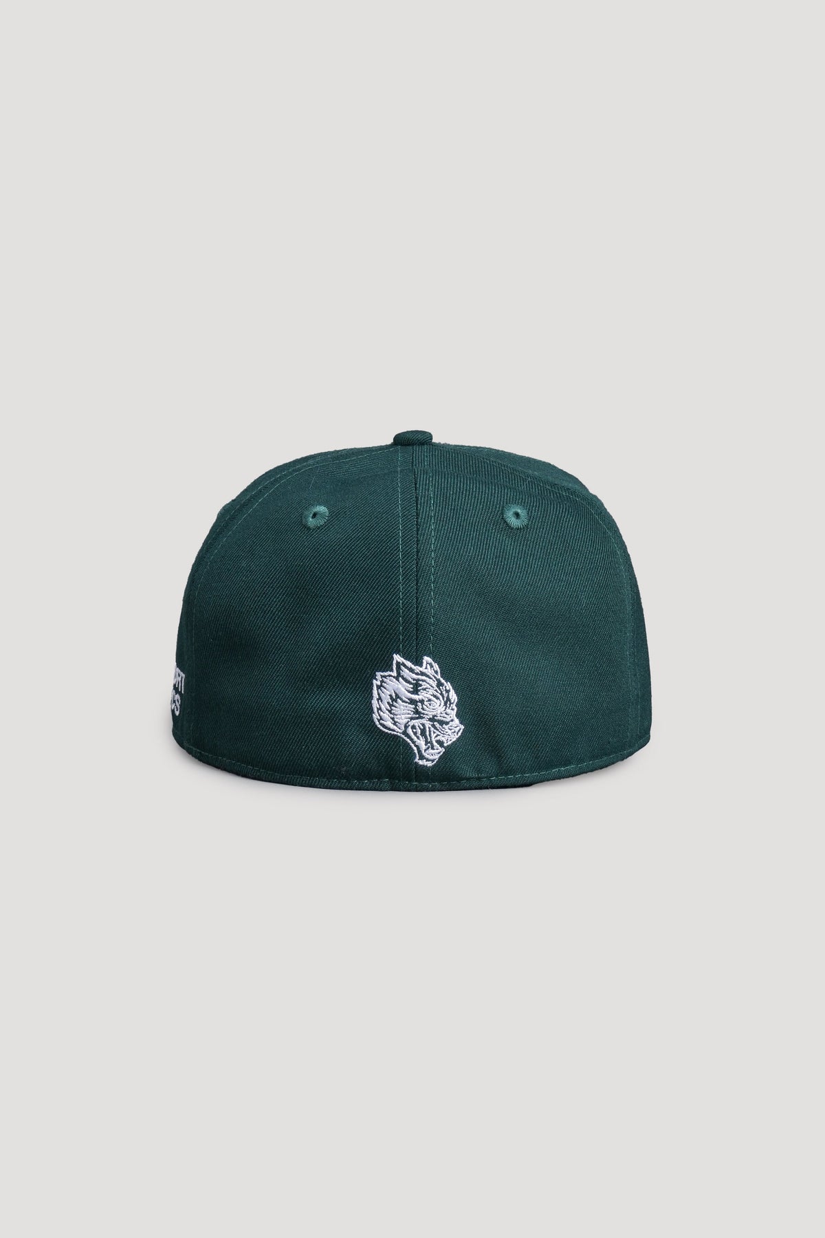 W Athletics Fitted Cap in Forest Pine — imagem 6