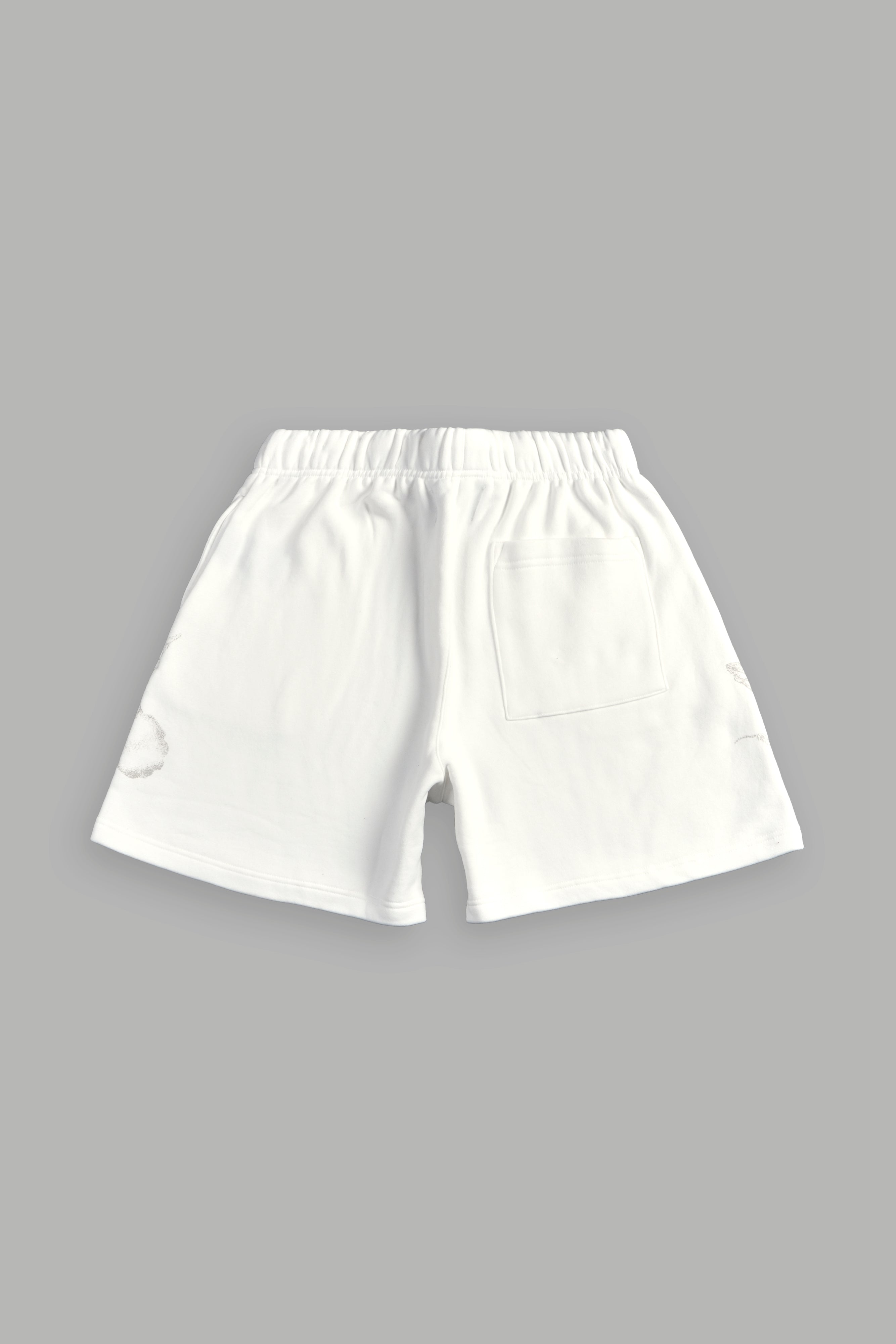 Fallen Cherub Oversized Post Lounge Sweat Shorts in Cream — imagem 2