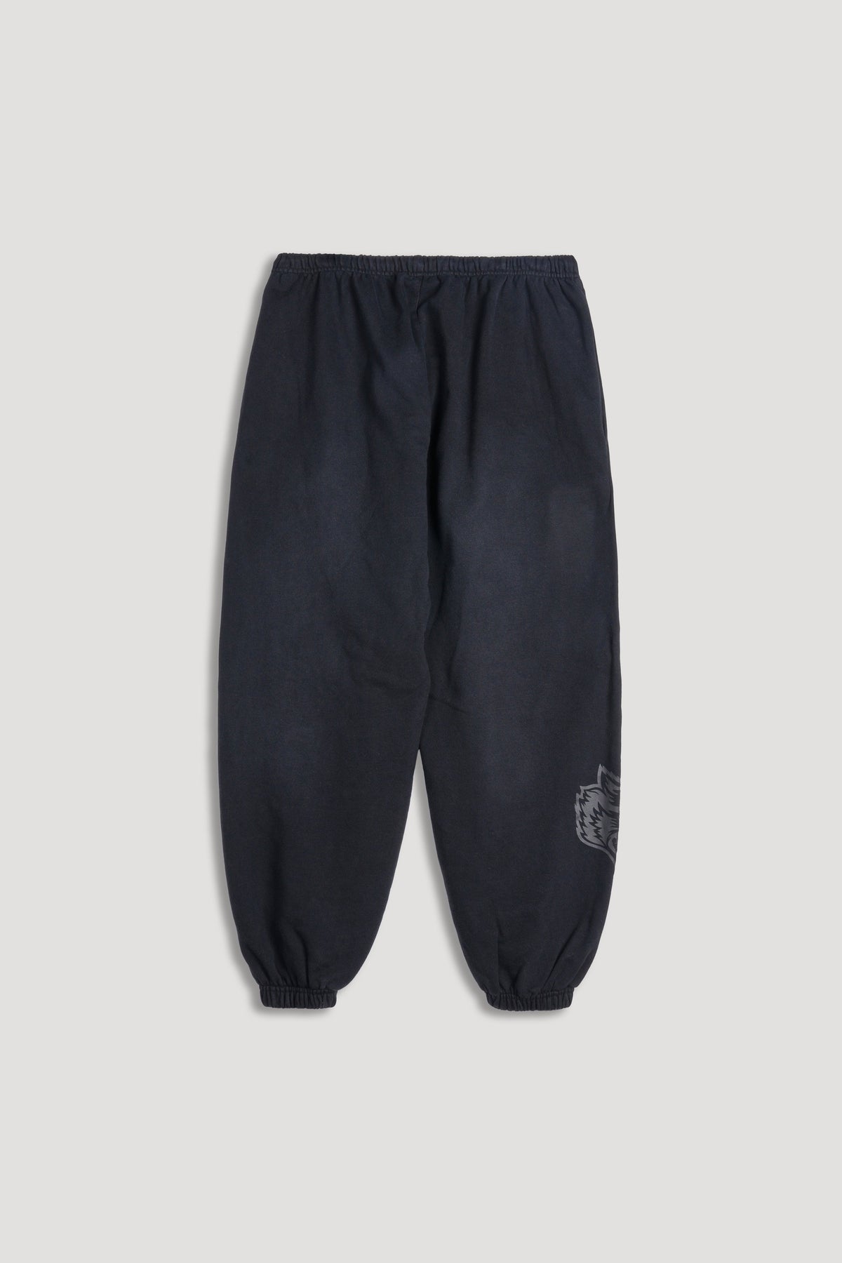 Big Wolf Loyalty  Lounger Sweat Pants in Black Sunfade/Black — imagem 7