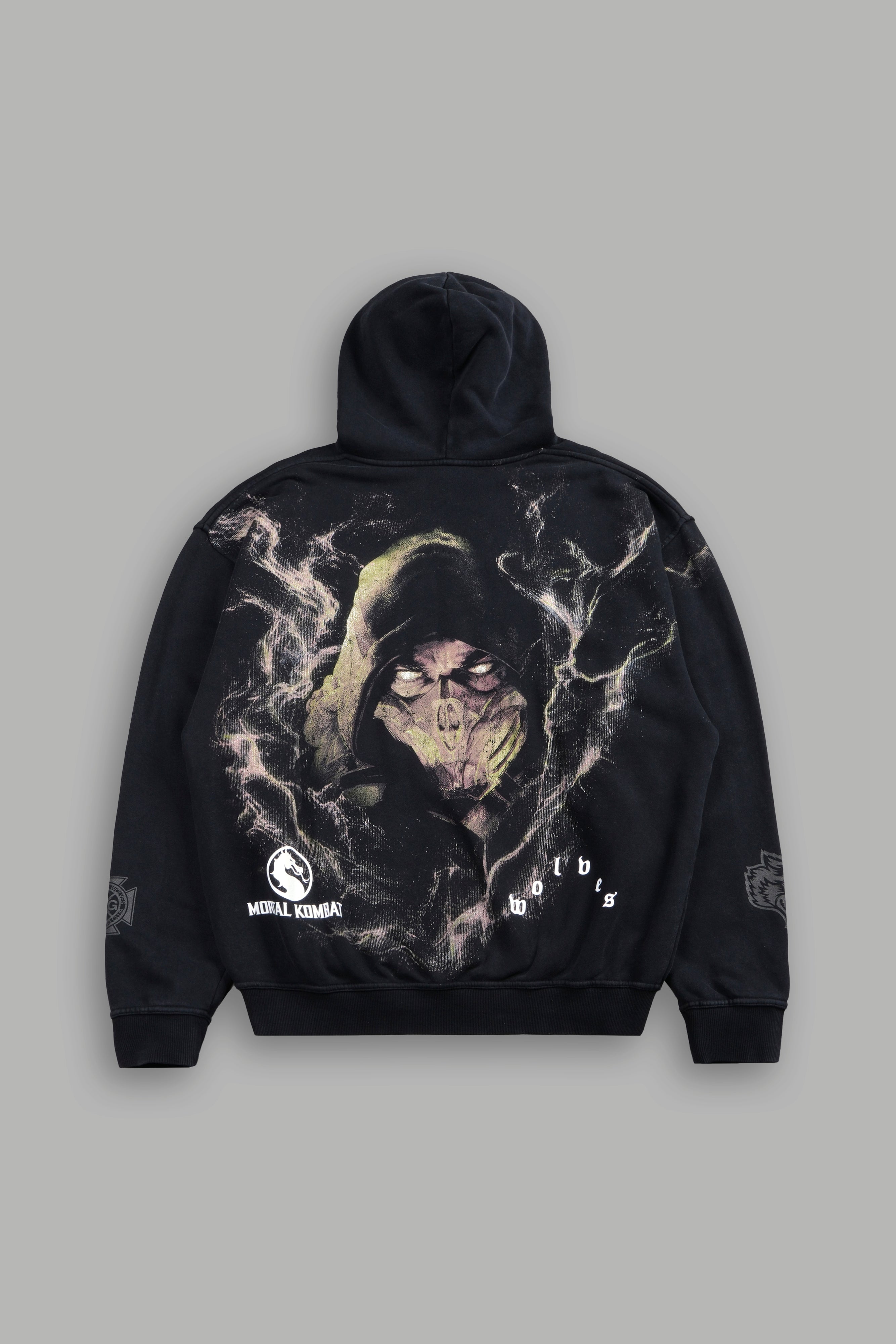 Scorpion Fire Pierce Hoodie in Black — imagem 1