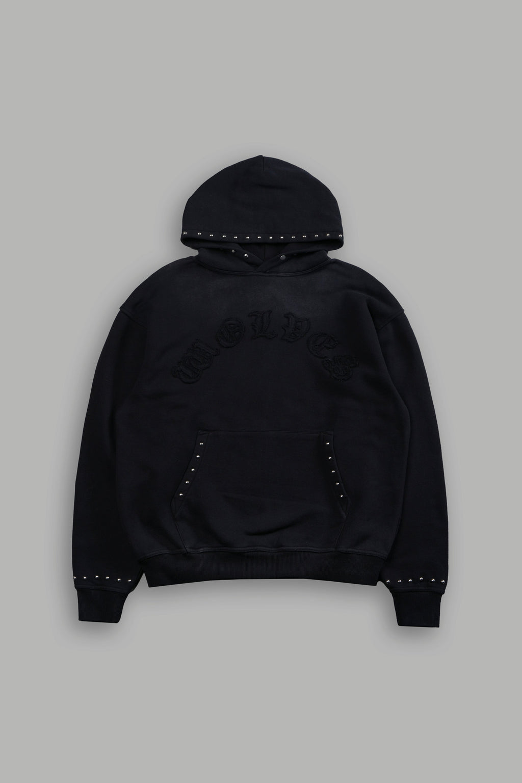 Studded Chopper Appliqué Pierce Hoodie in Black Drift Wash — imagem 6