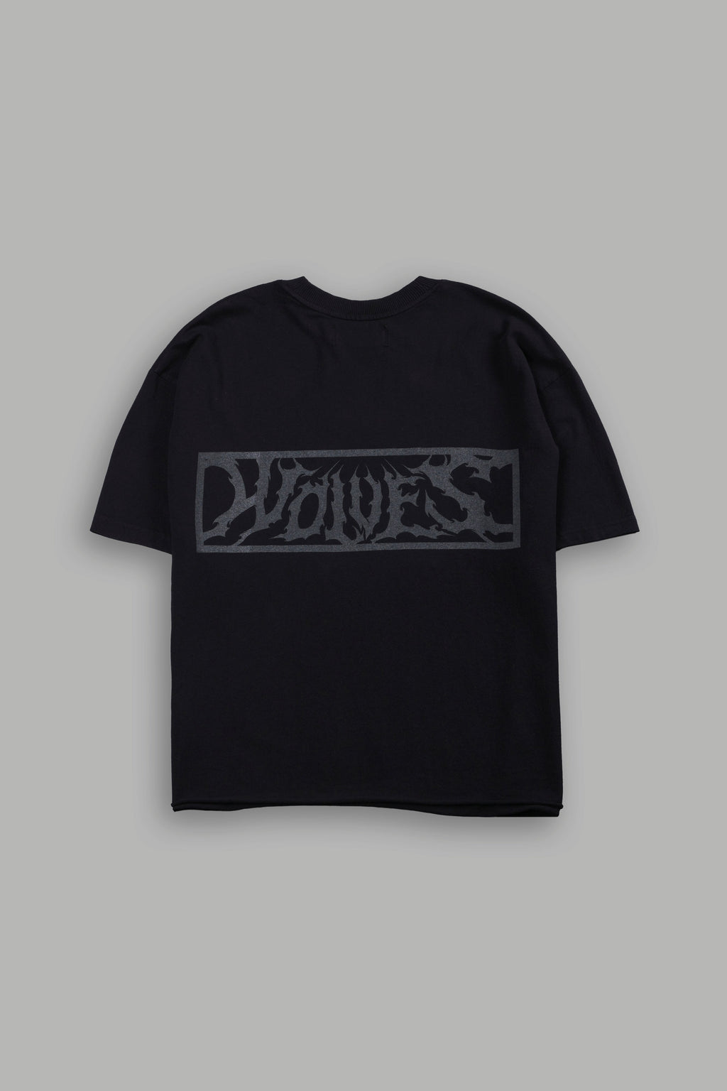 Punisher Grunge Mid-Length Raw Hem Tee in Black