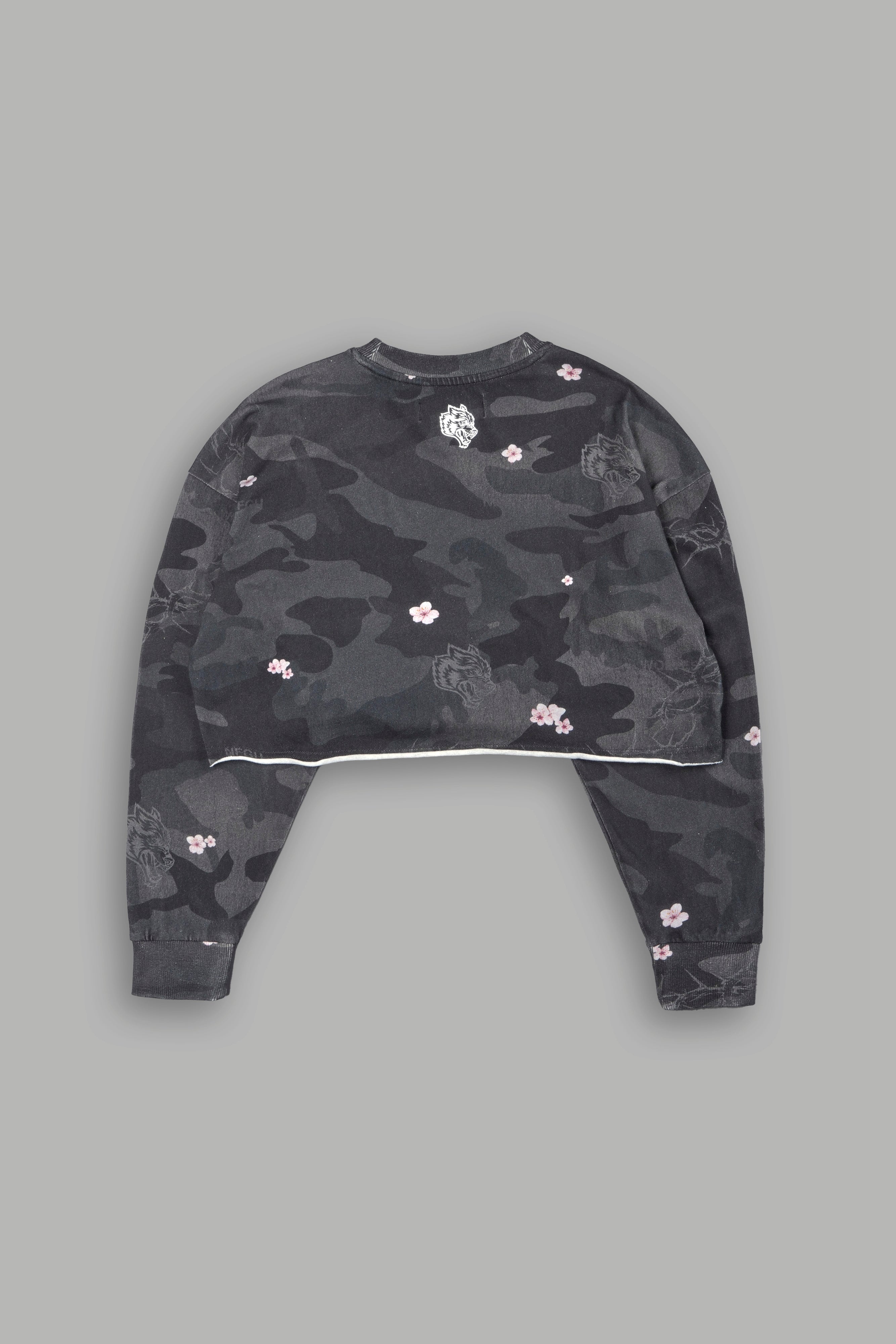 Oni Cherub Premium Oversized Cropped Ls Tee in Warrior In A Garden Black Camo — imagem 2