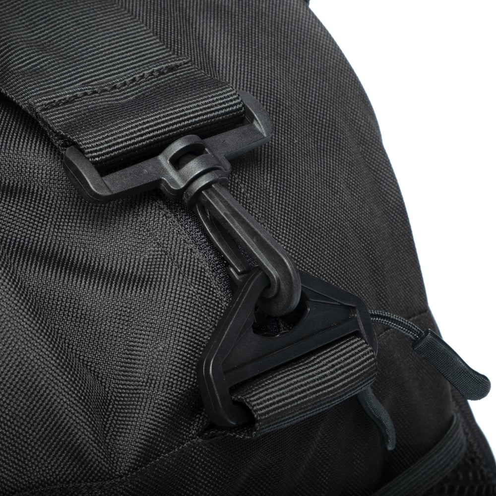 Legacy Gym Bag + Free Towel — imagem 13