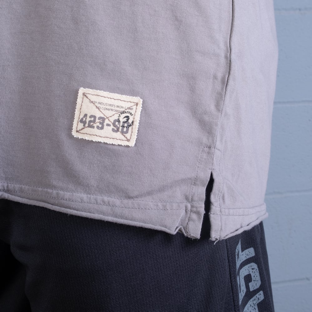 Vintage Iron Tee - Washed Smoke Grey - imagem 4