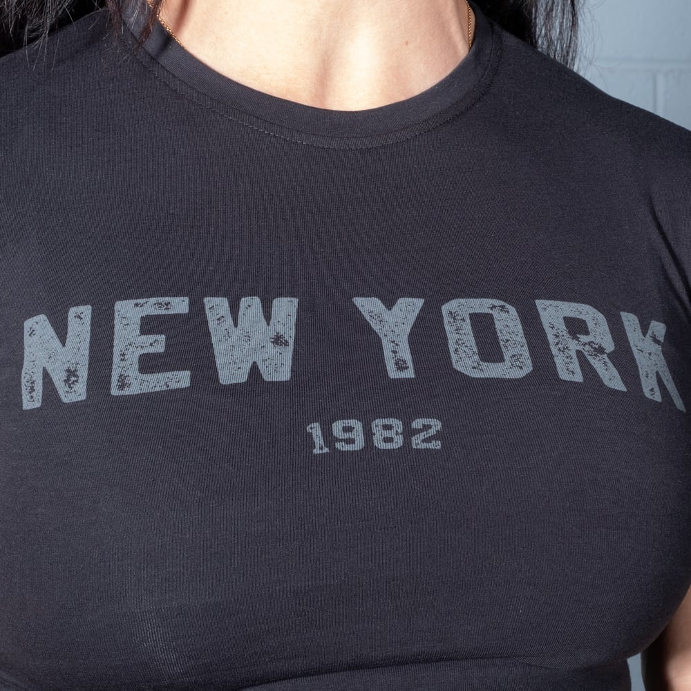 NY Tapered Tee — imagem 5
