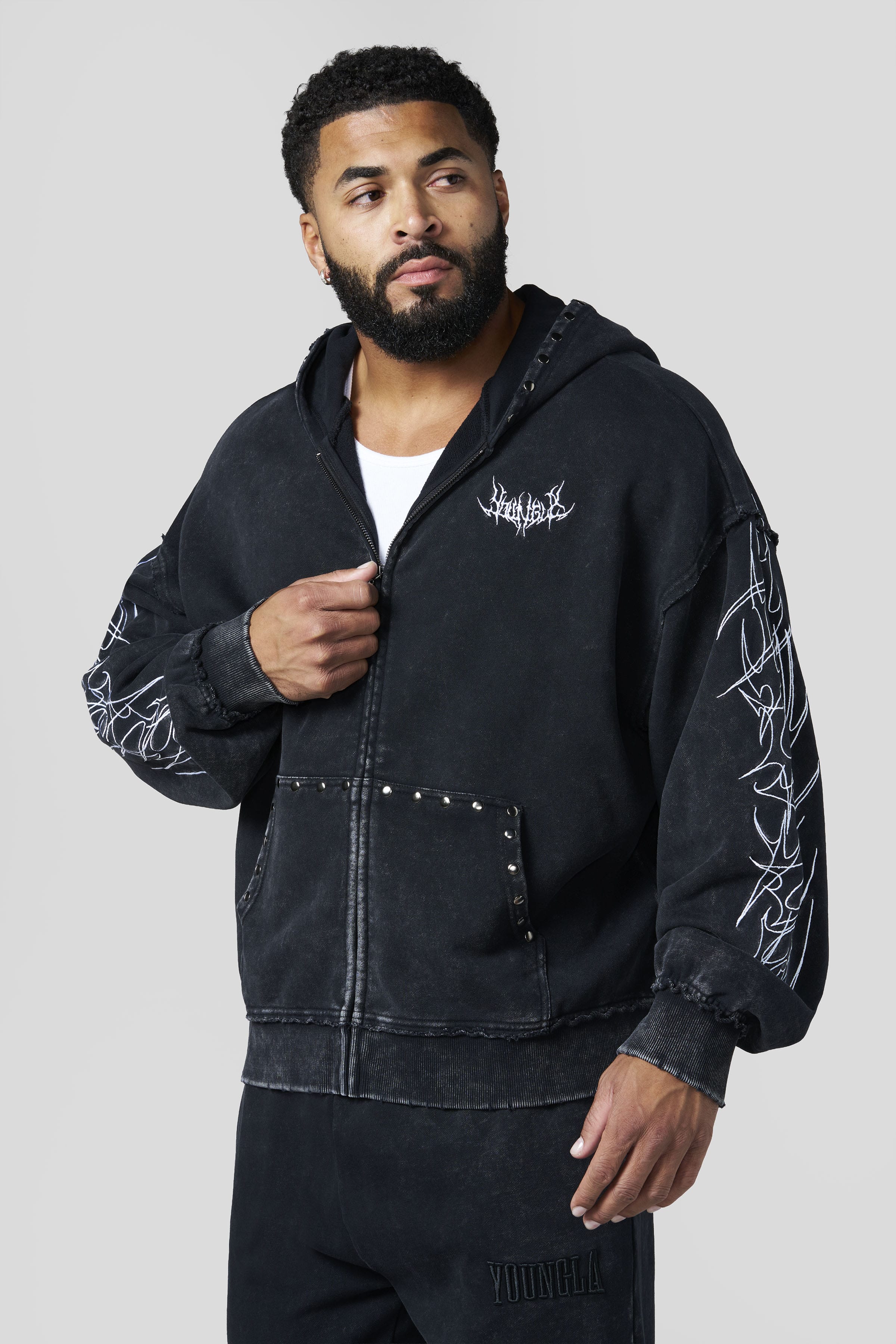 5232 - Tribal Stud Zip-Ups — imagem 7
