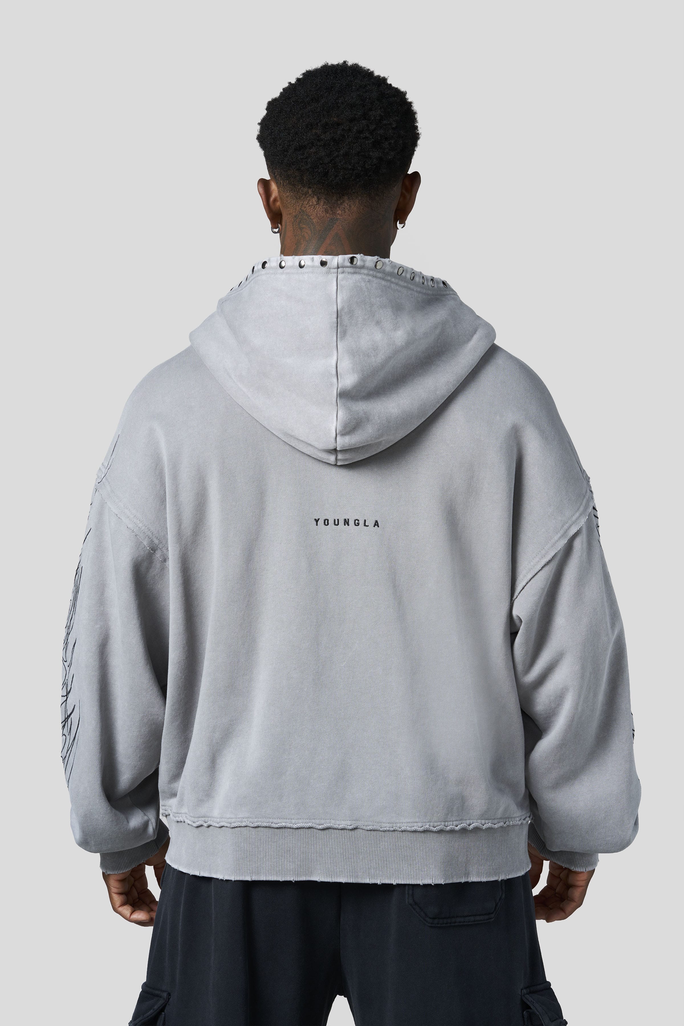 5232 - Tribal Stud Zip-Ups — imagem 6