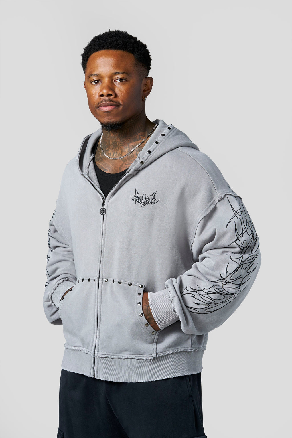 5232 - Tribal Stud Zip-Ups — imagem 8