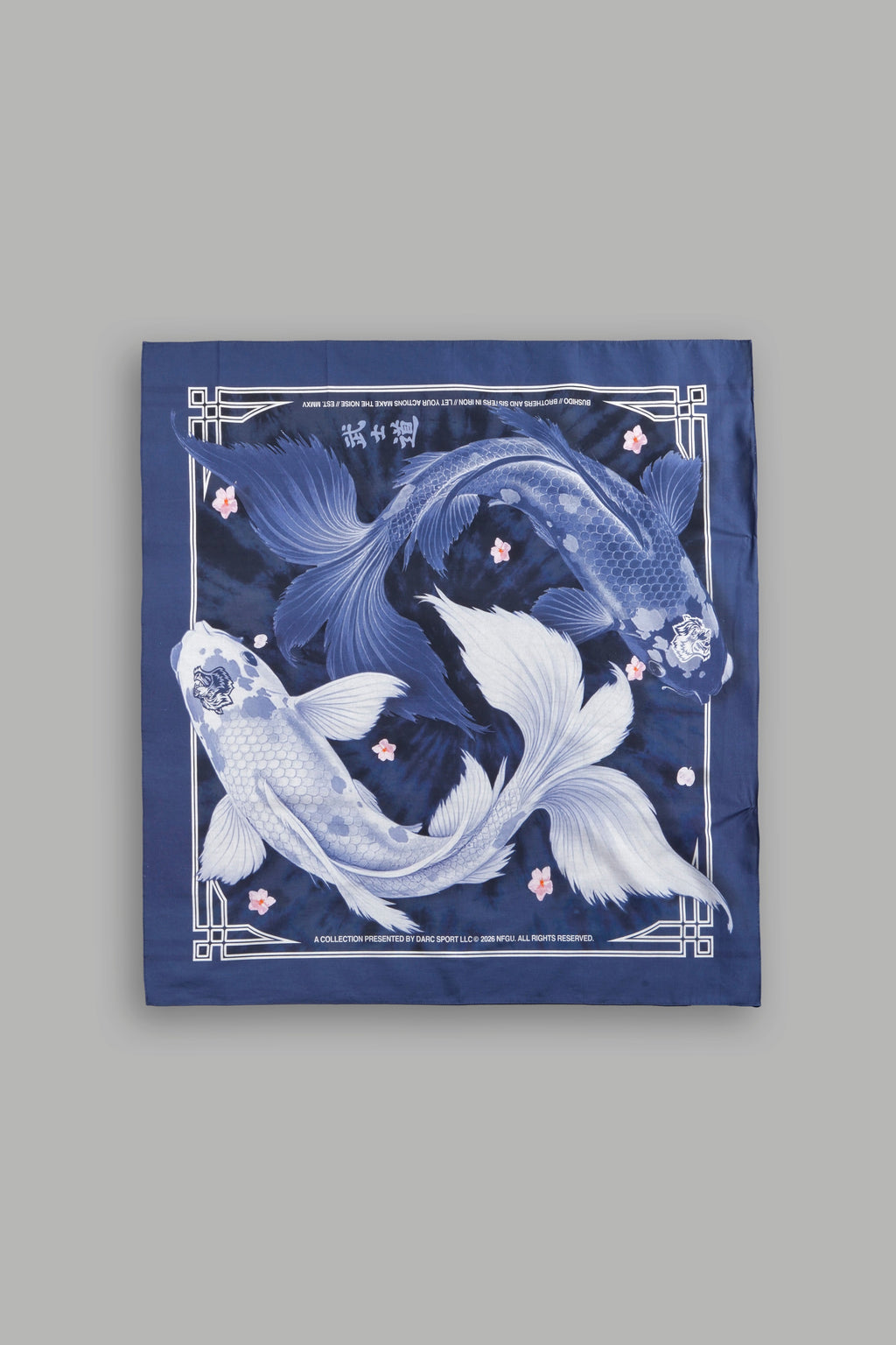 Darc Koi Babushka Scarf in Royal Navy — imagem 1