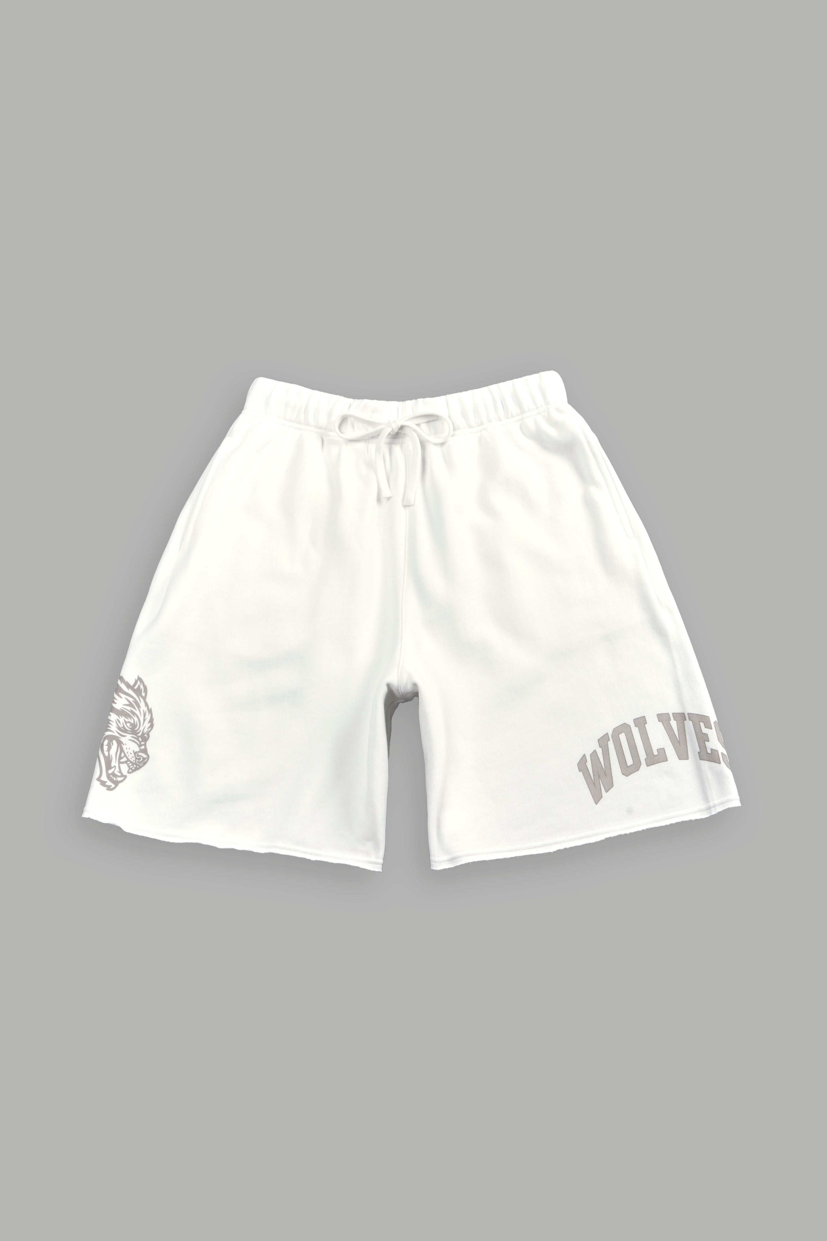 Loyalty Frvr Raw Hem Oversized Post Lounge Sweat Shorts in Cream — imagem 1