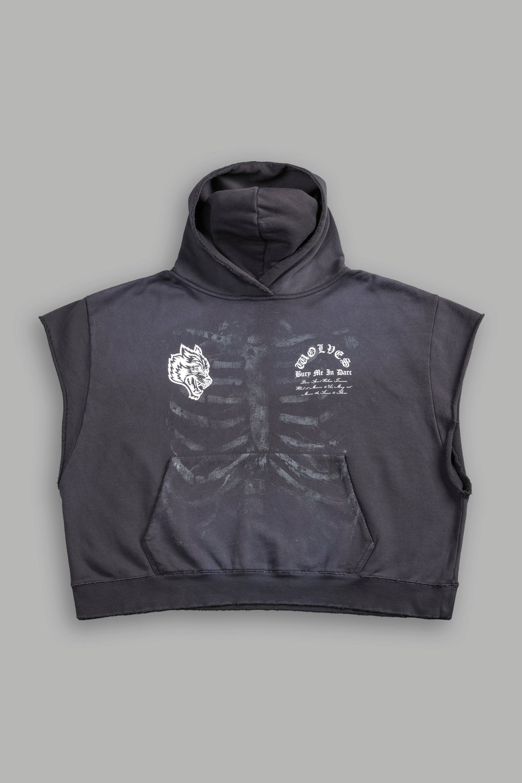 Bones Destroyed Grunge Gage Cap Sleeve Hoodie in Wolf Gray Drift Wash — imagem 1