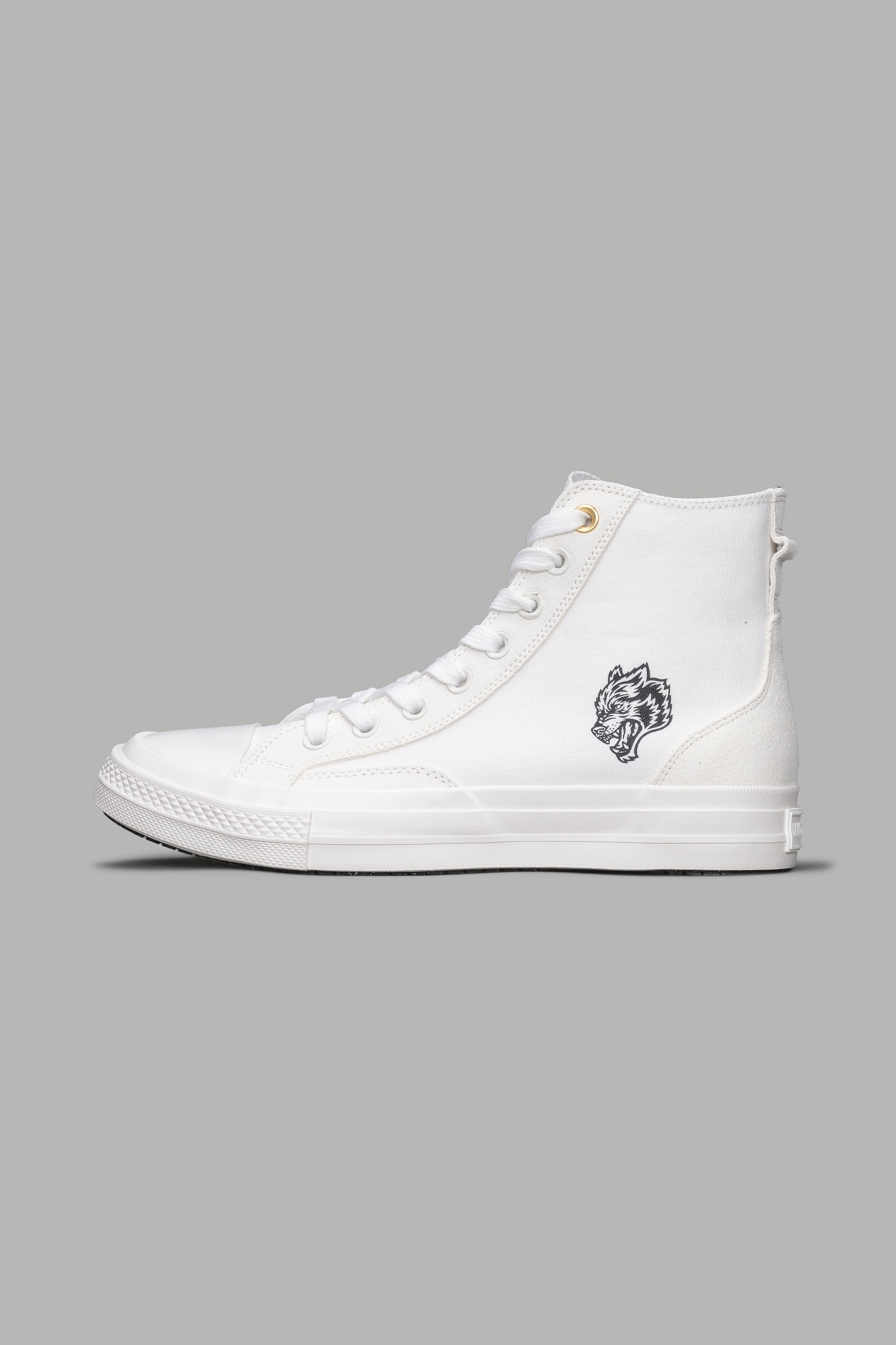 Wolves Forever Sueded Walk 1-DIOS High Top Shoe in White — imagem 1