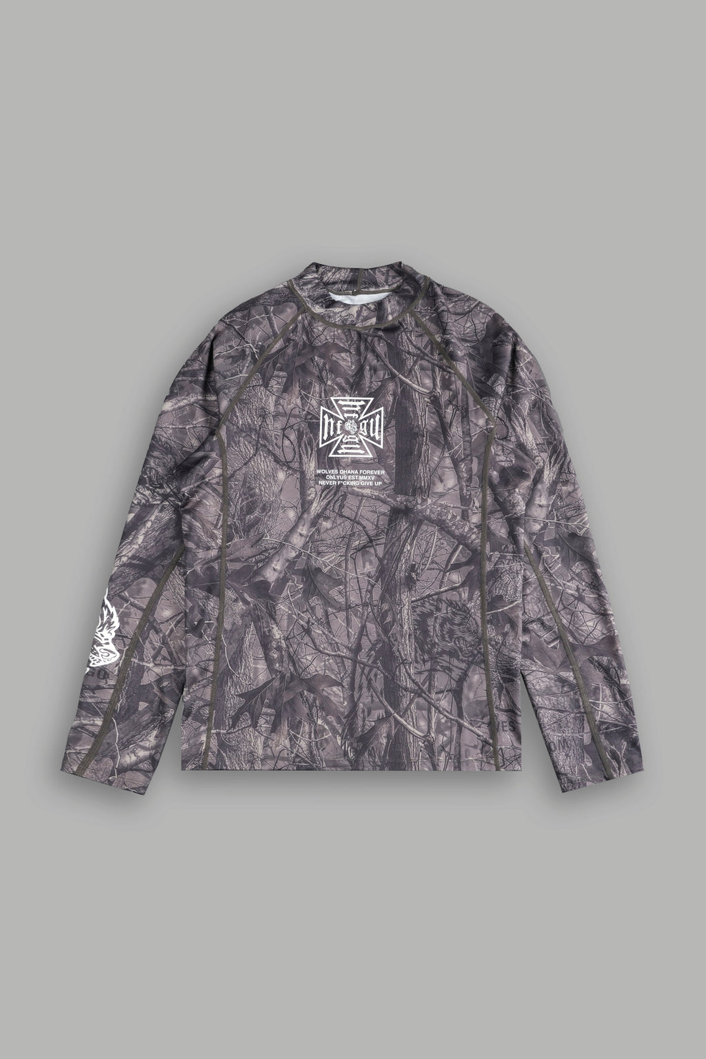 Core Rash Guard in Dusk Moss Driftwood Forest Camo — imagem 3