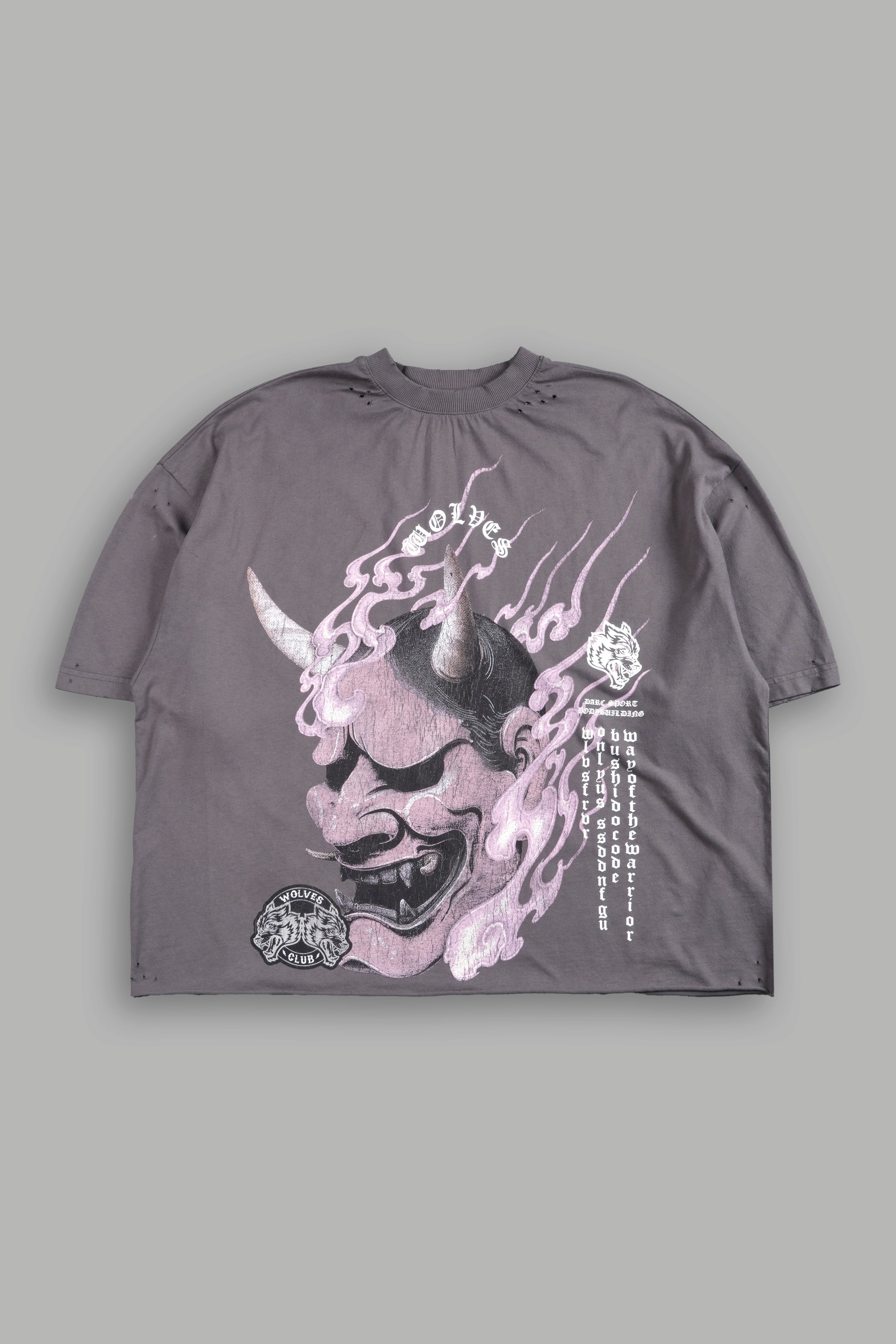 Wolves Club Oni Inferno Distressed Grunge Box Cut Tee V2 in Slate Gray — imagem 1