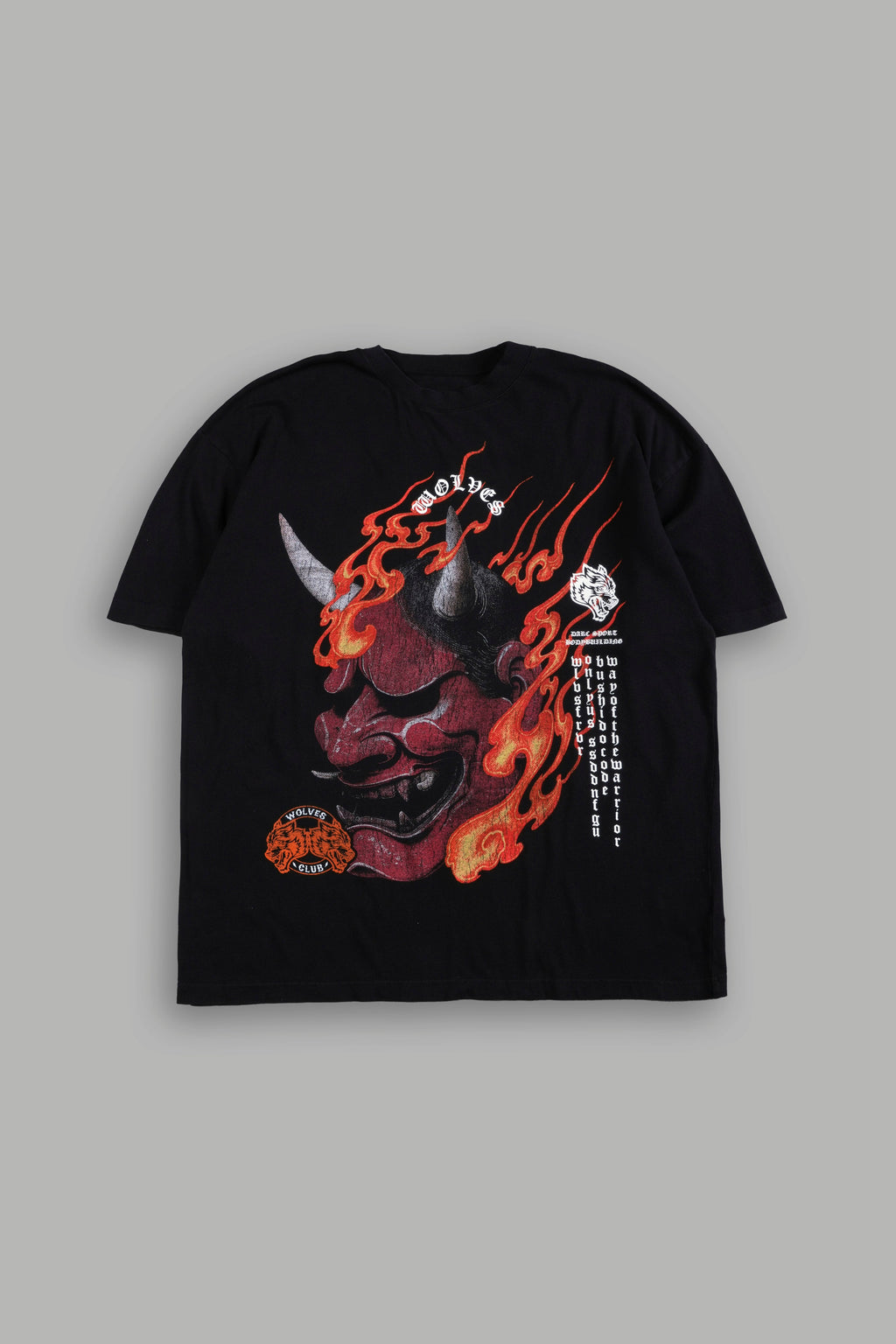 Wolves Club Oni Inferno Premium Oversized Tee in Black — imagem 1