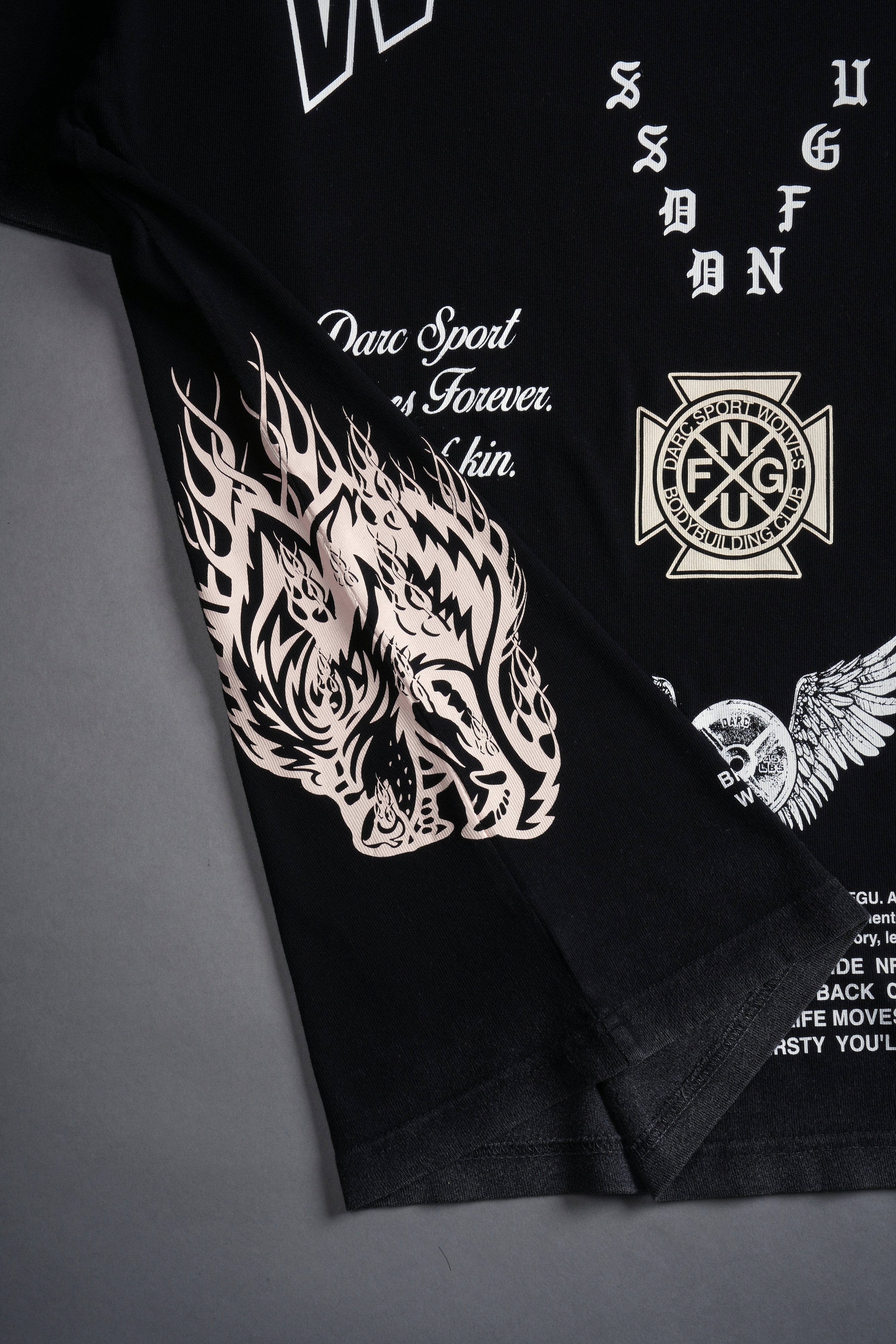 Our Lineage "Premium" Oversized Tee in Black — imagem 7