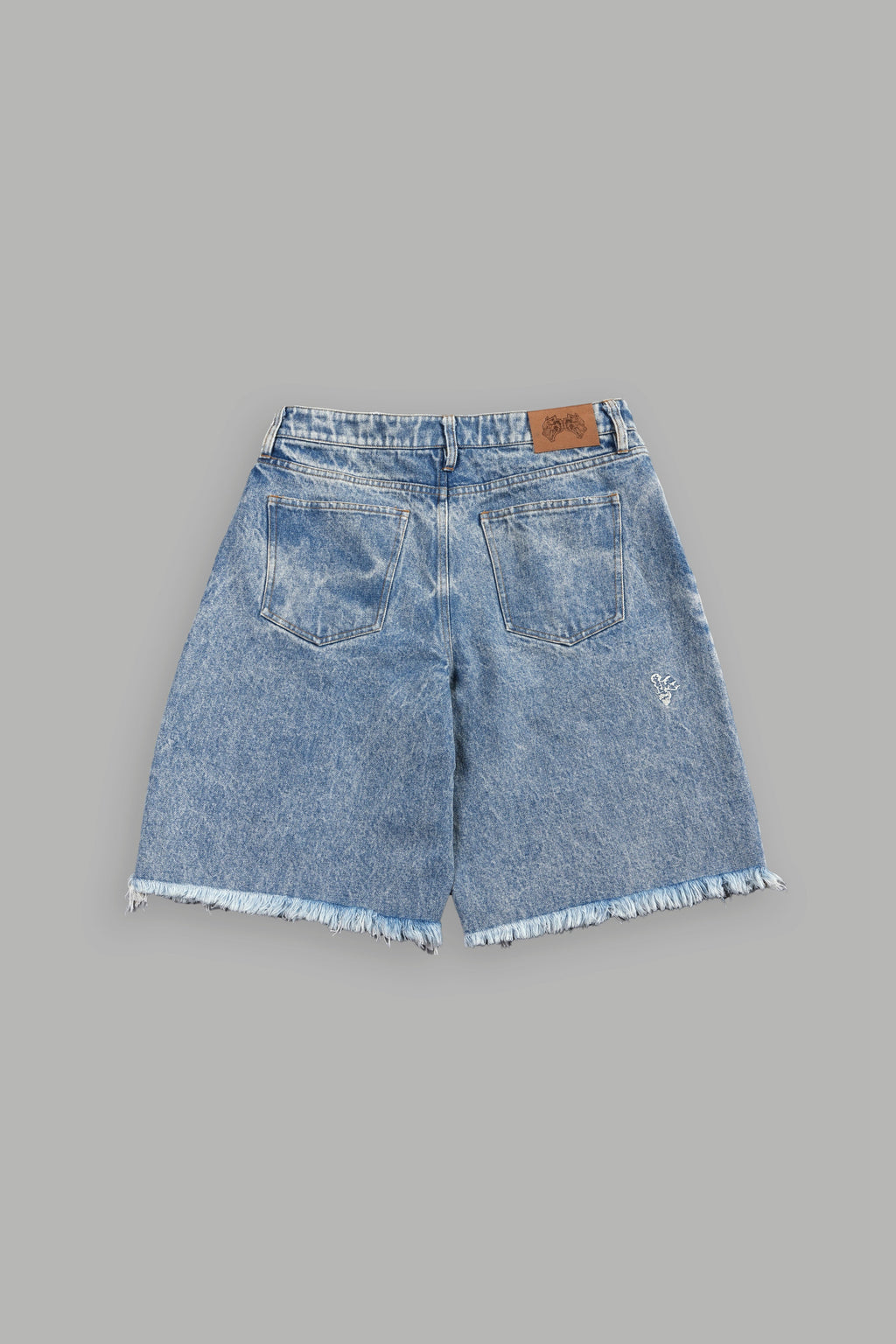 Sashiko Webs Ash Denim Jean Short in Light Wash
