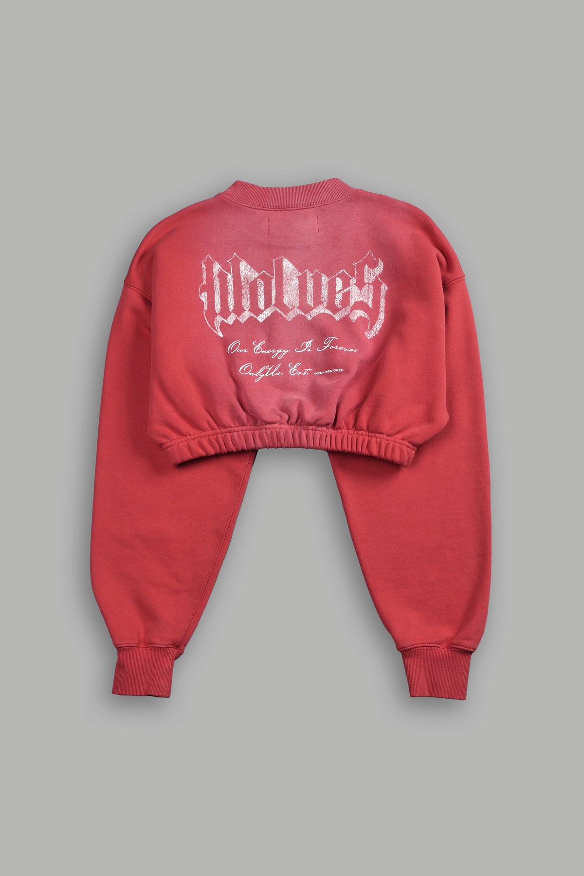 Her Darcness "Gwen" (Cropped) Crewneck in Roman Red Tonal Sun Fade - imagem 4