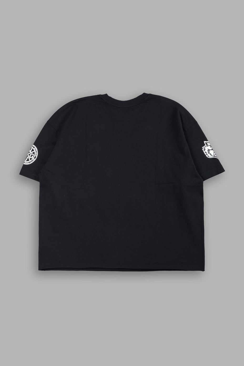 Loyalty Sakura Grunge Mid Length Raw Hem Tee In Black - imagem 3