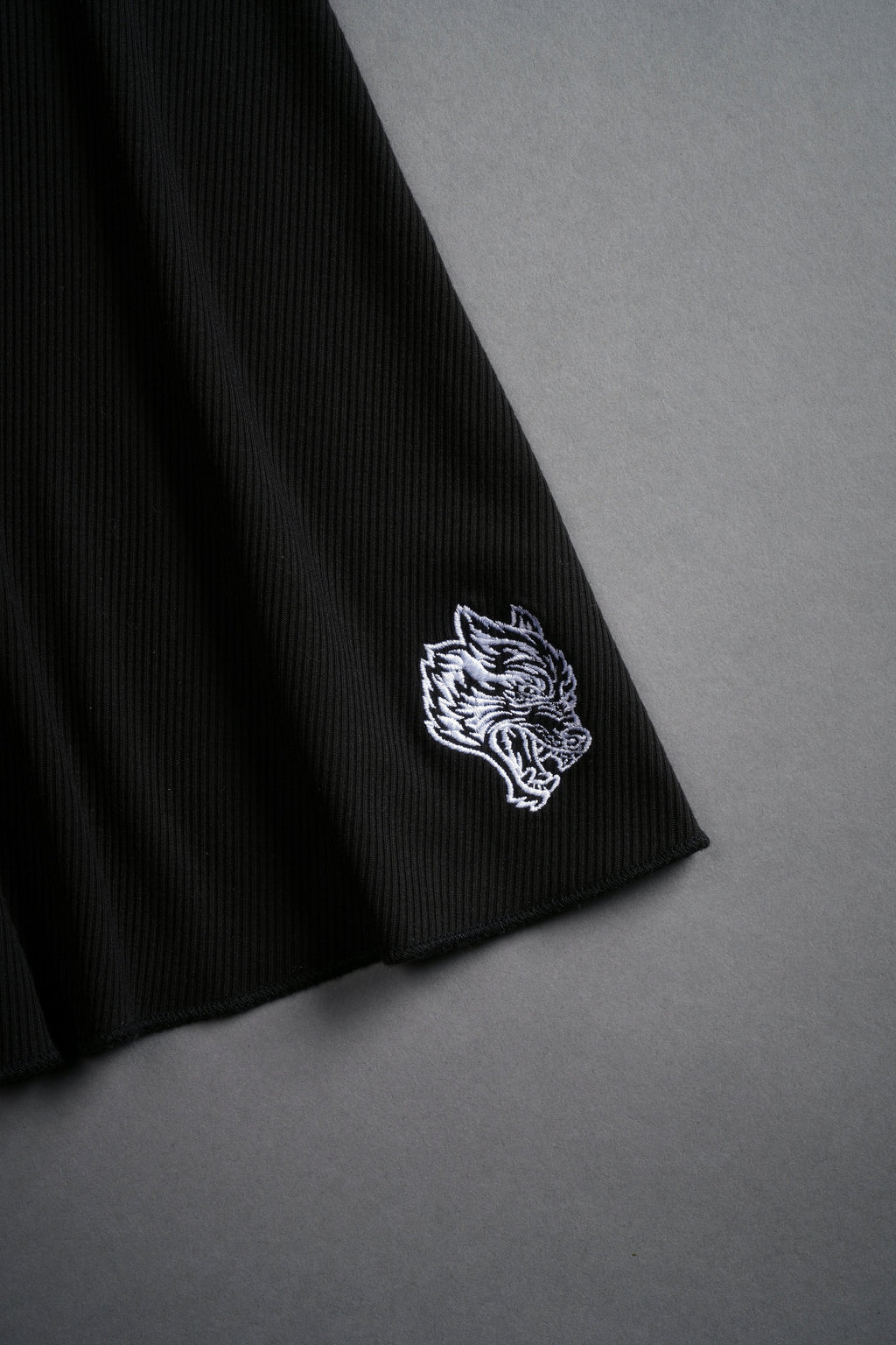Belief Carlyle Swing Dress in Black — imagem 8